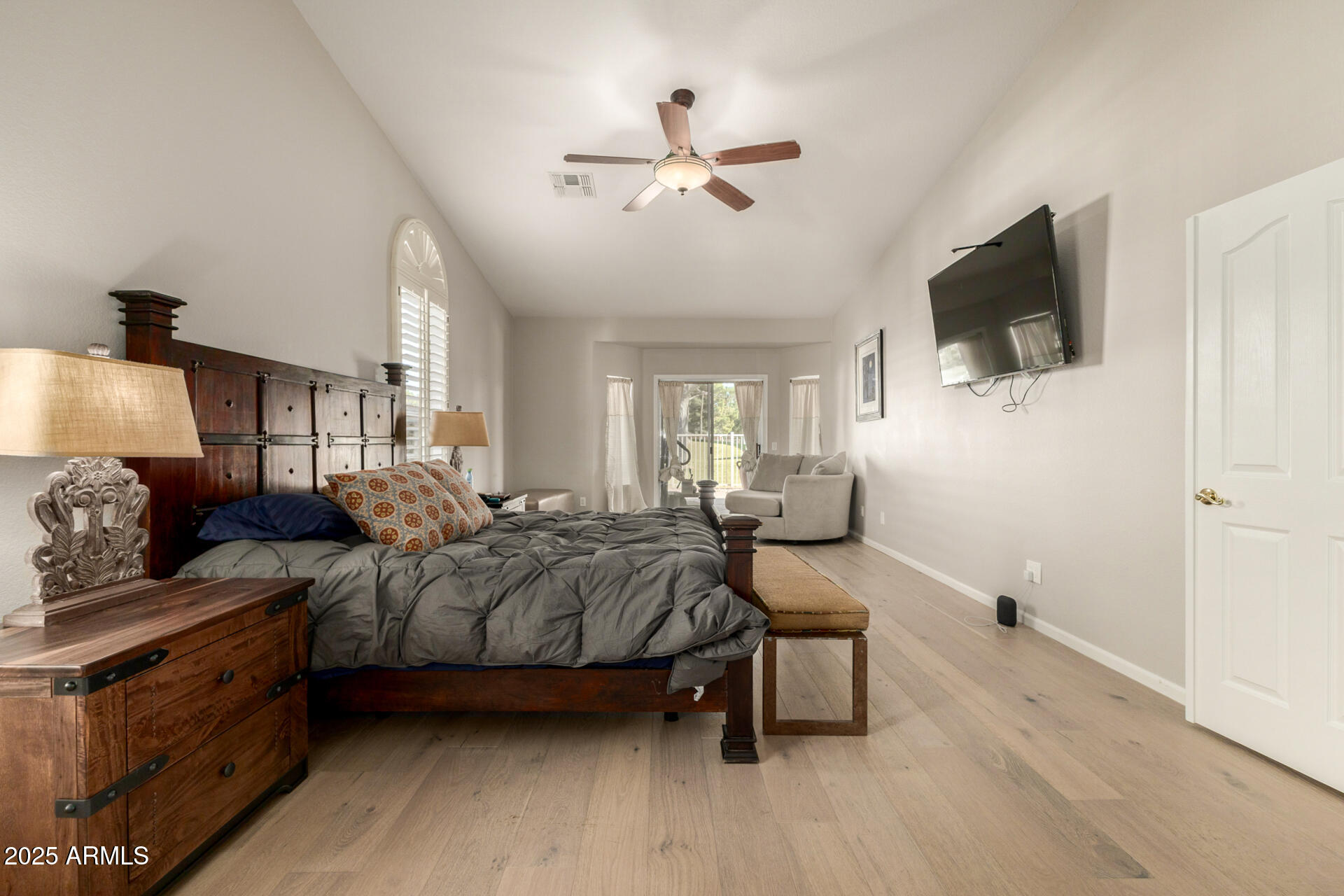 5733 S AMBERWOOD Drive