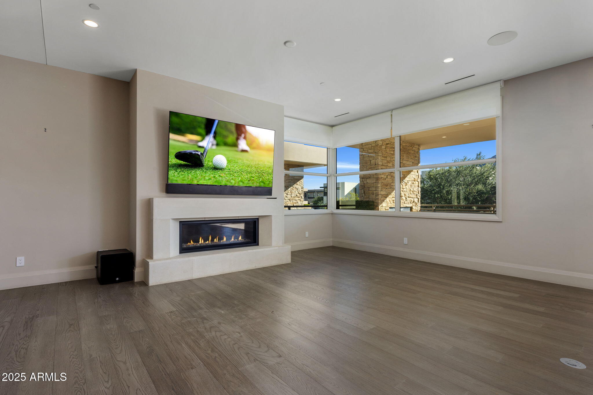 5541 E STELLA Lane