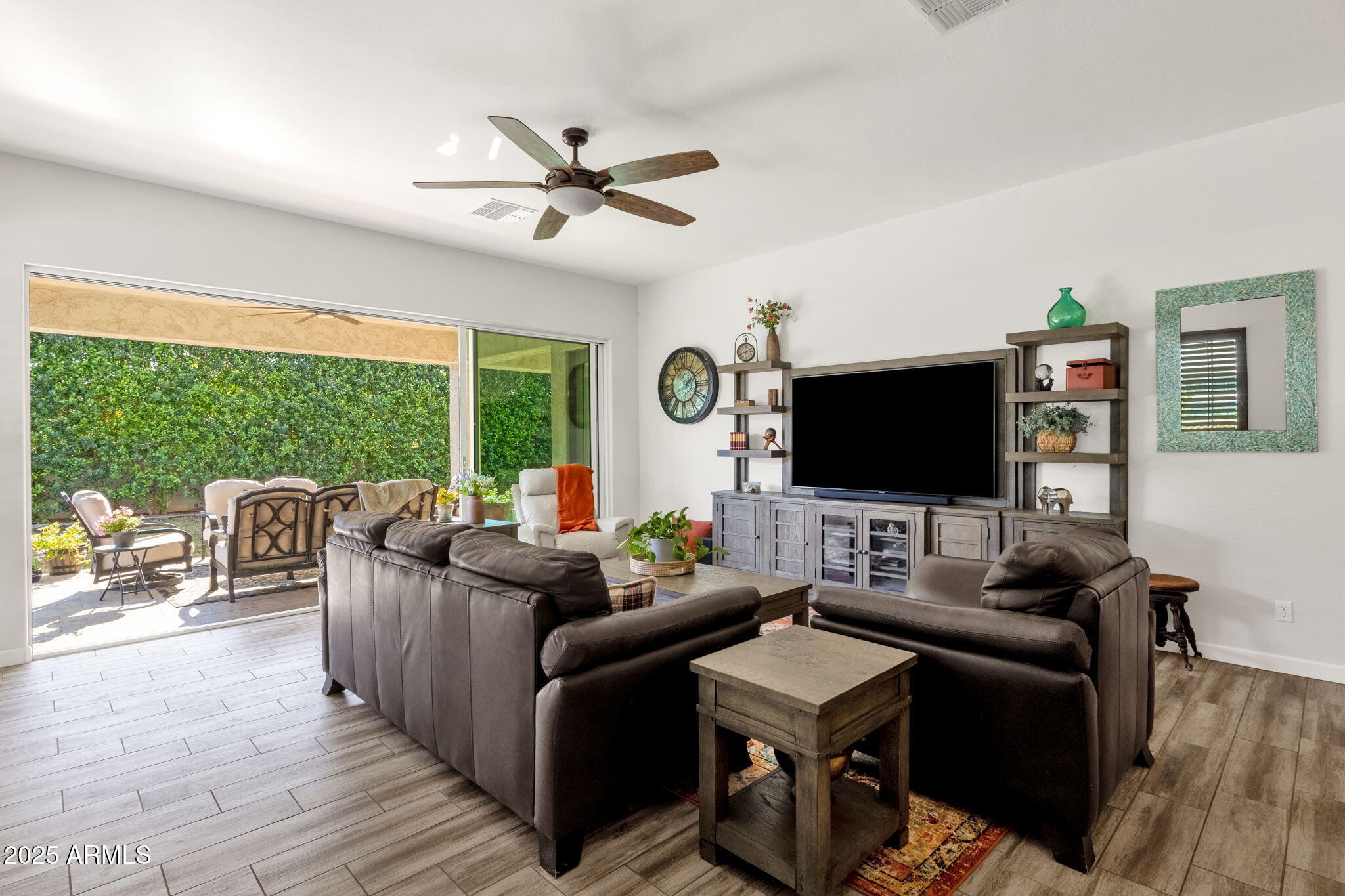 4525 E FOUNTAIN Street