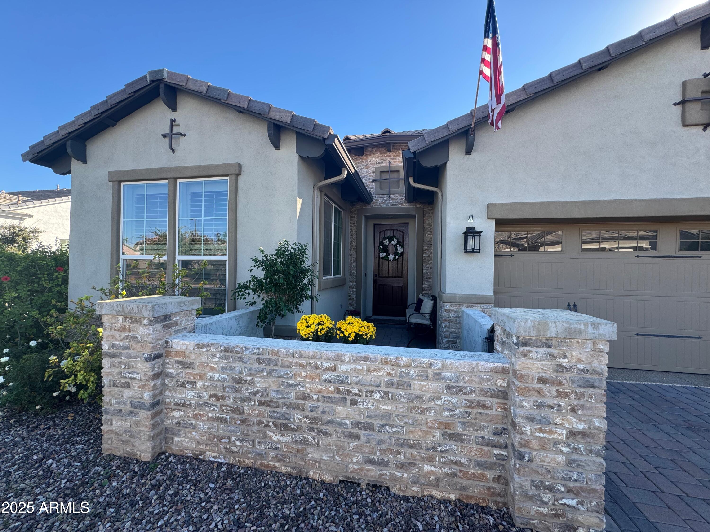 4525 E FOUNTAIN Street