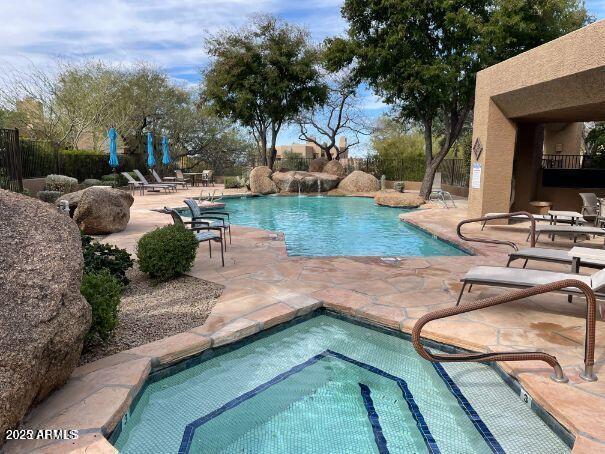 25555 N WINDY WALK Drive 1