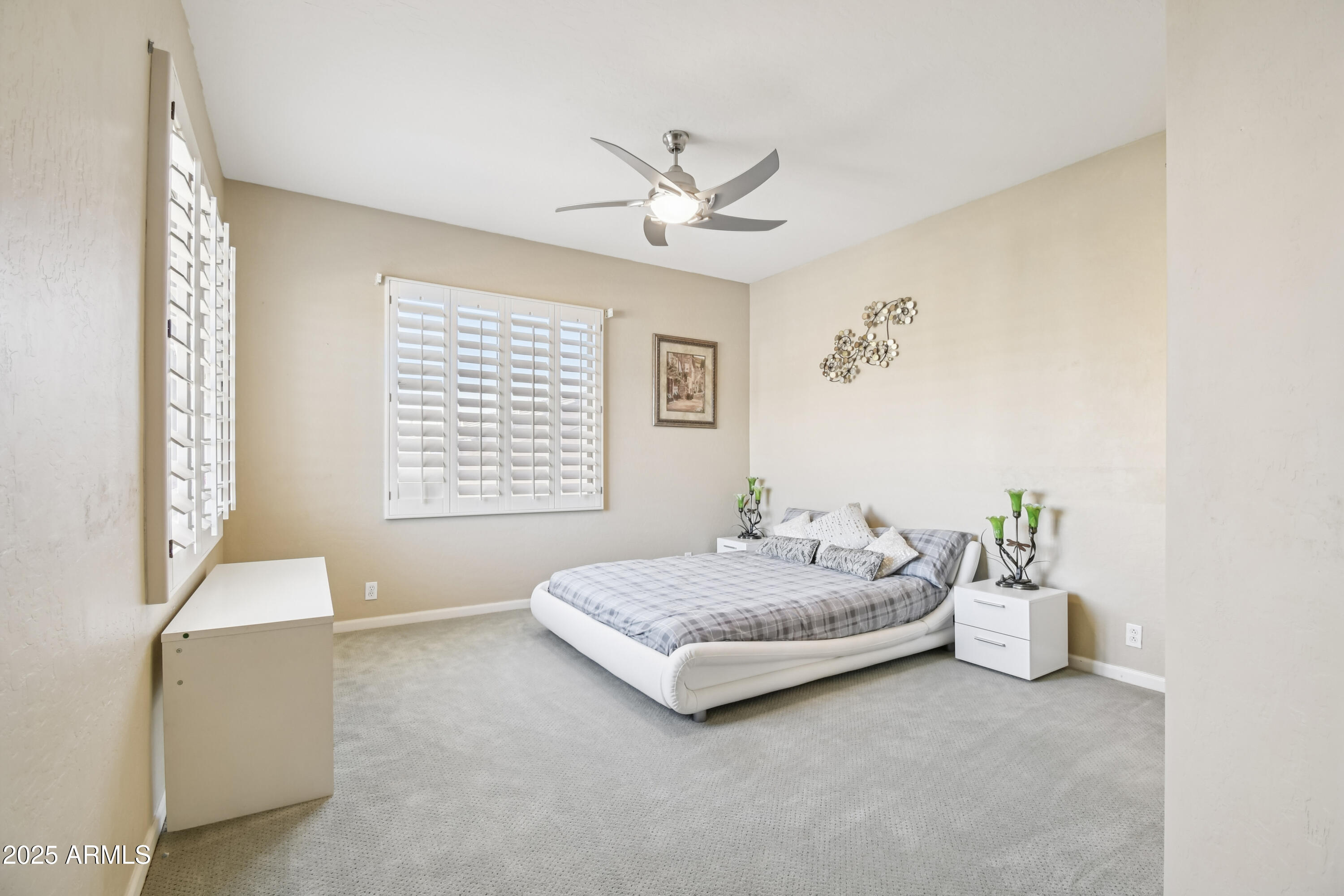 923 W Windsong Drive