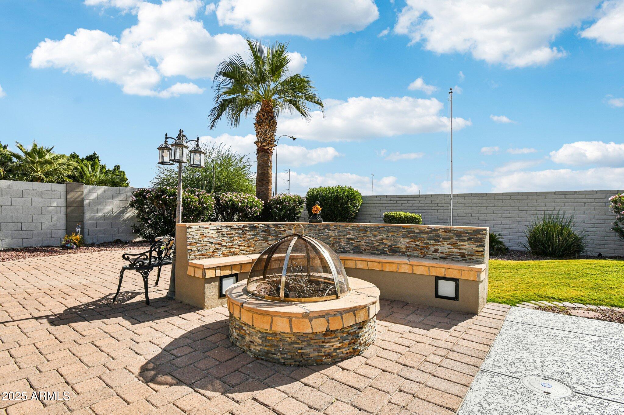 923 W Windsong Drive