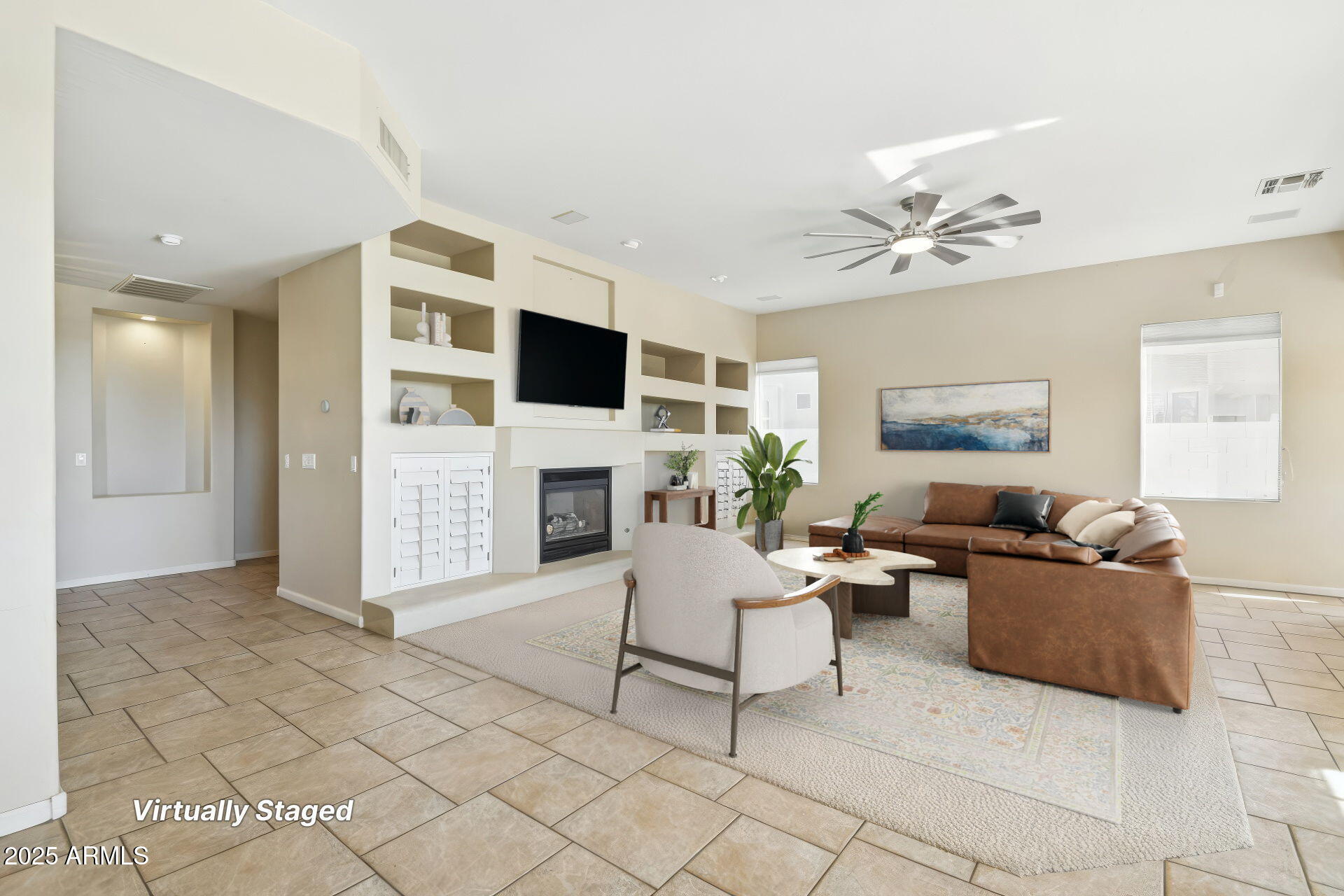 923 W Windsong Drive