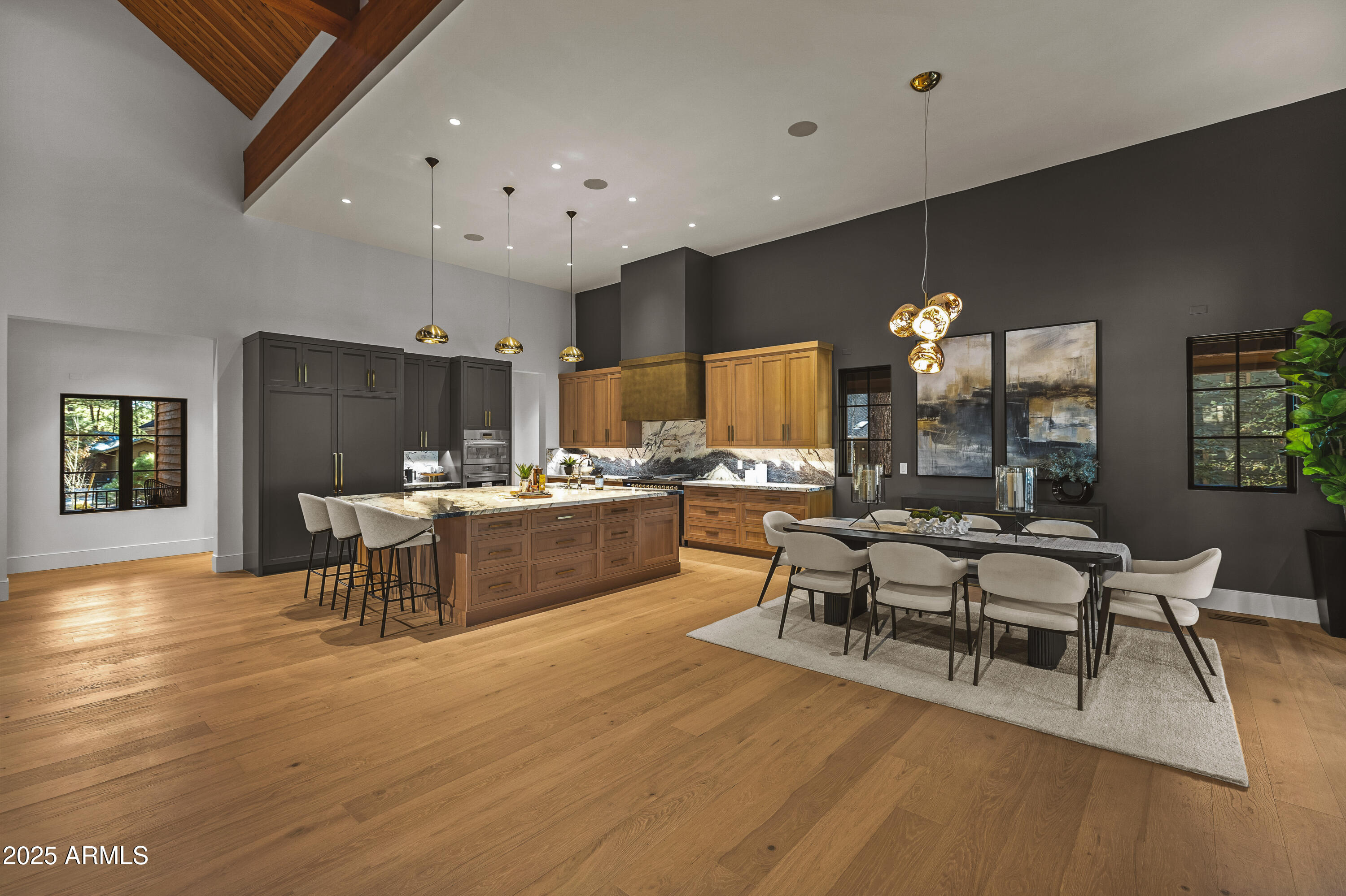 2732 LINDBERG Spring