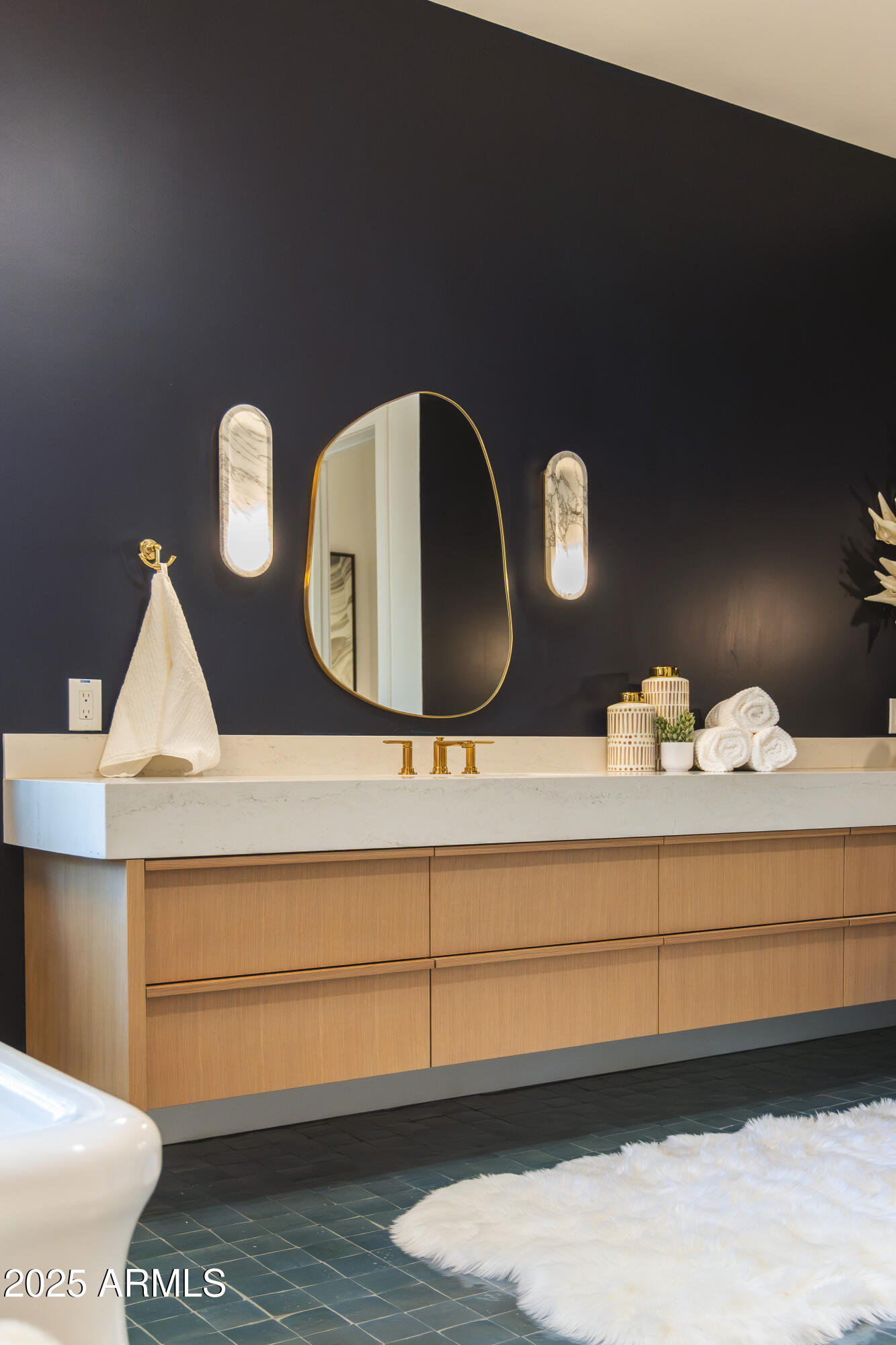 2732 LINDBERG Spring