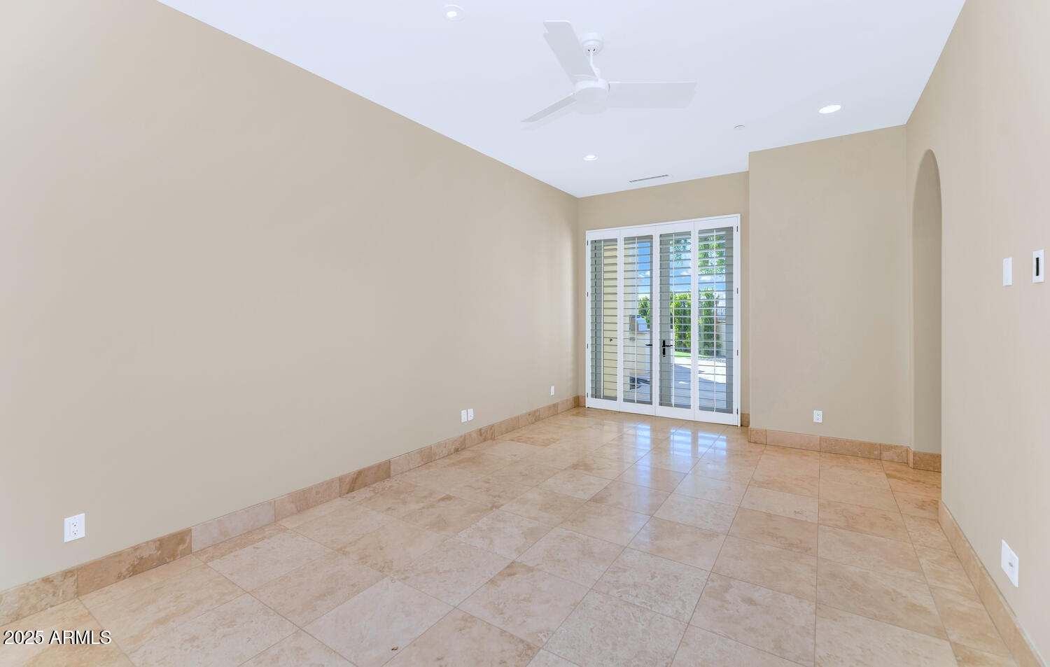 3905 E SIERRA VISTA Drive