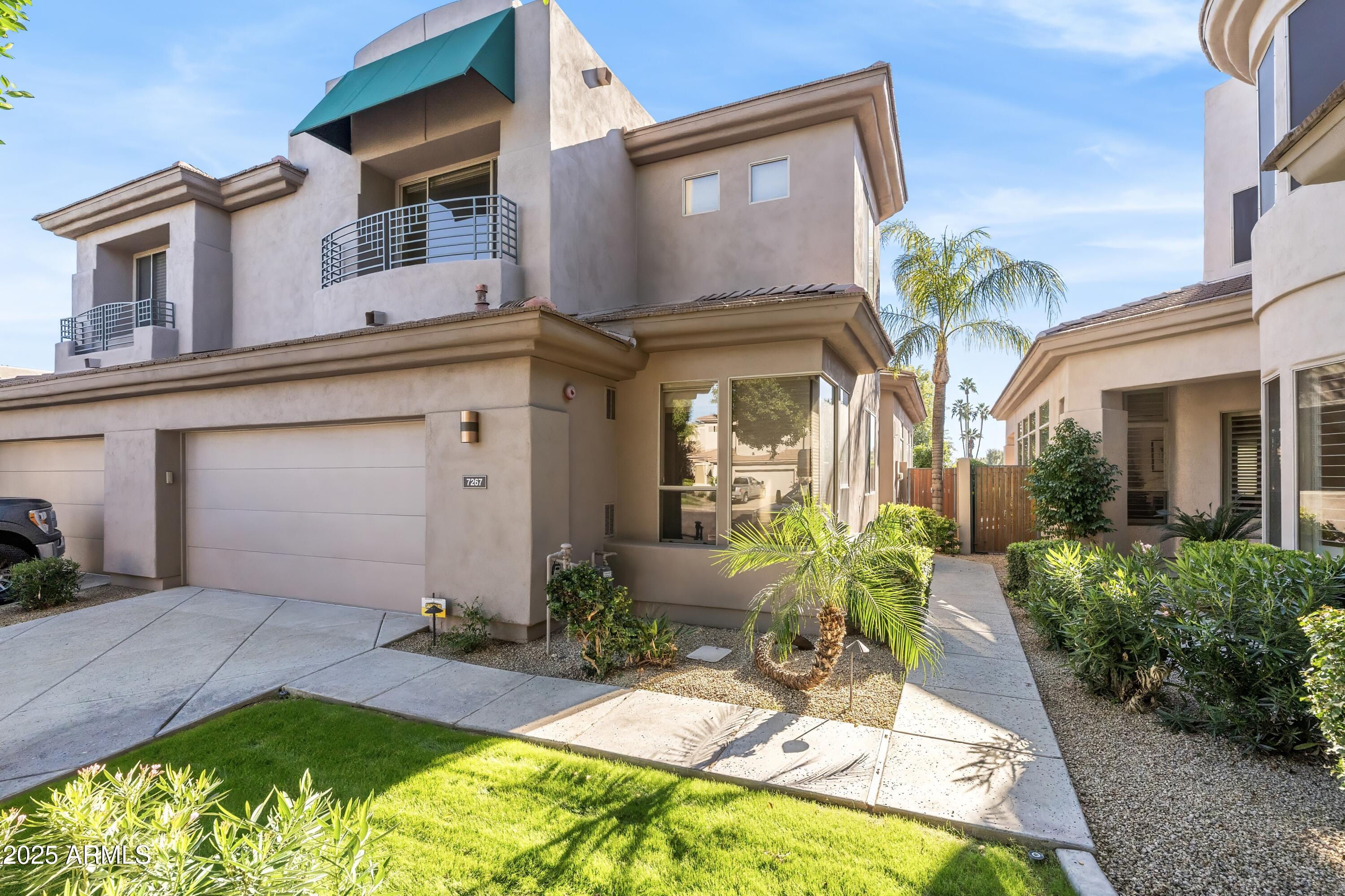 7267 E Vaquero Drive