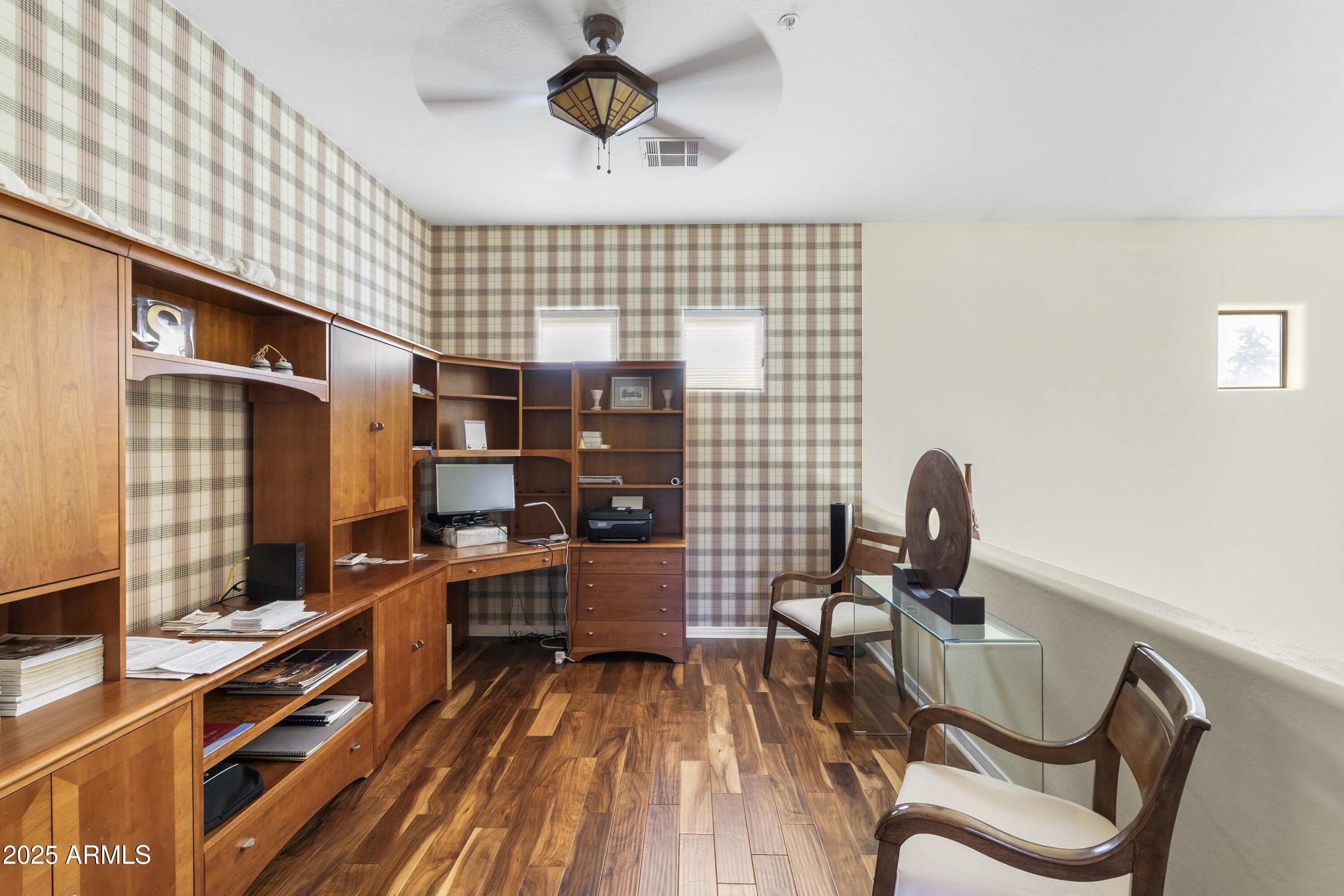 7267 E Vaquero Drive