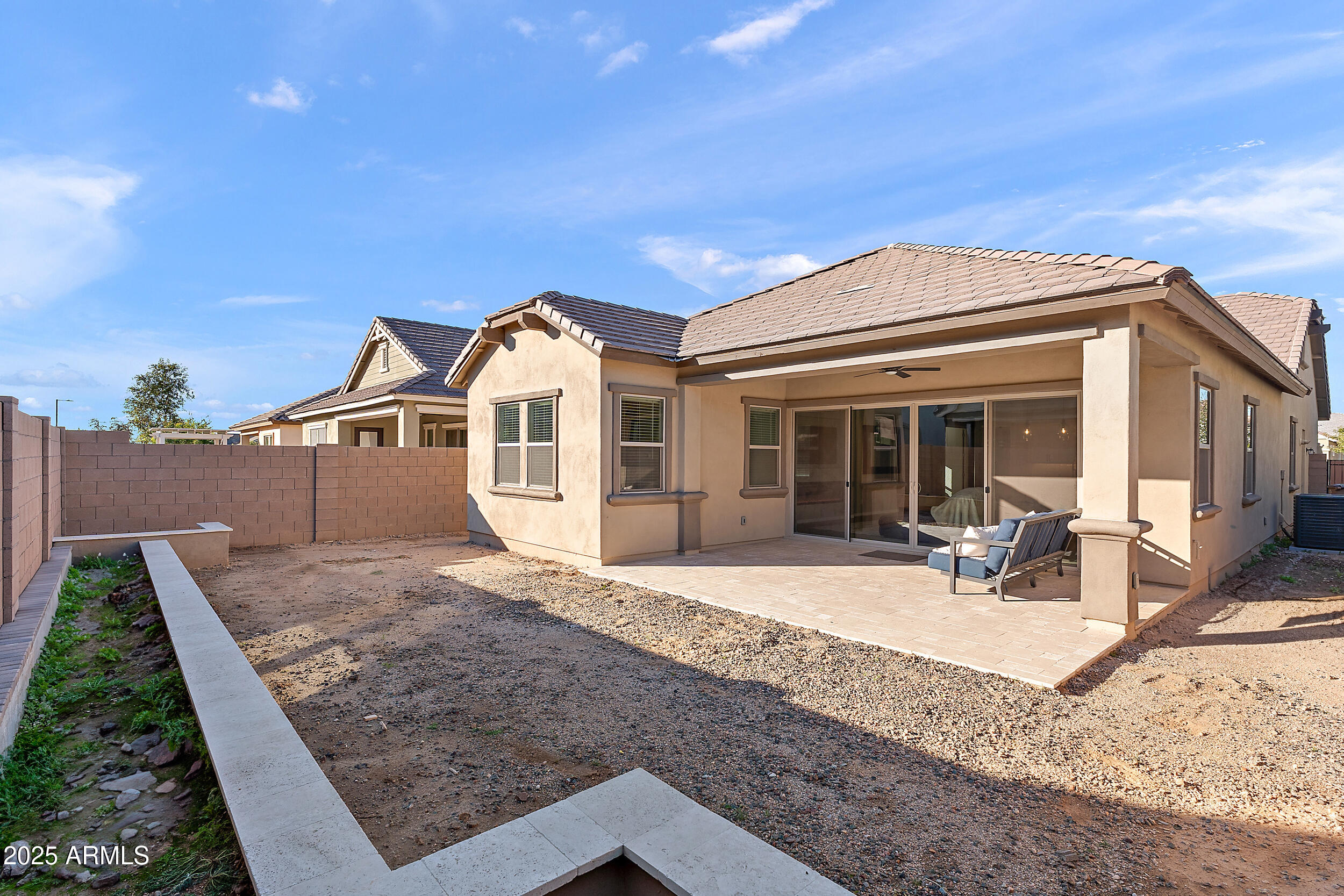 23065 E CARRIAGE Way