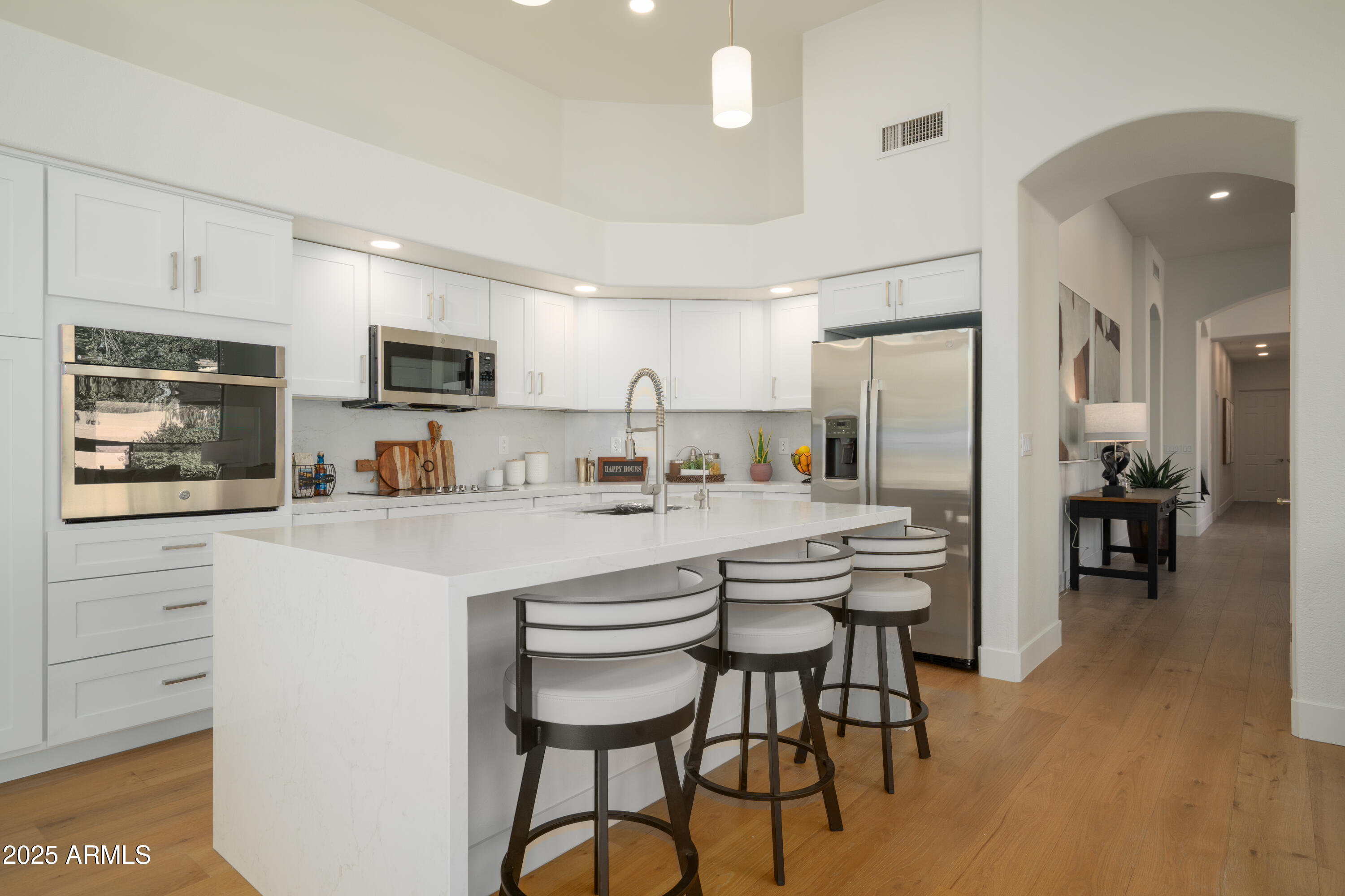 8100 E CAMELBACK Road 175