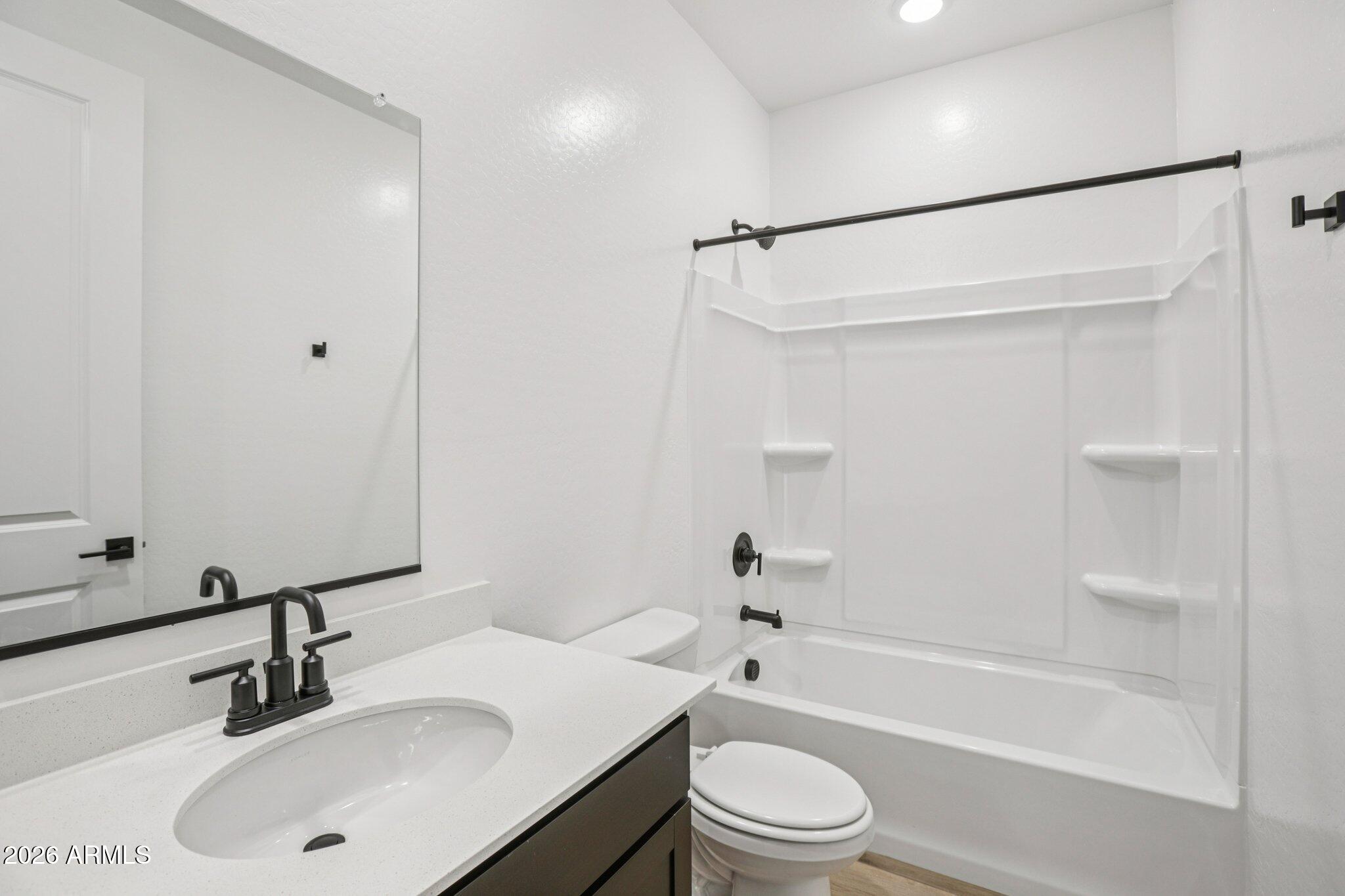 15708 W CAMDEN Avenue