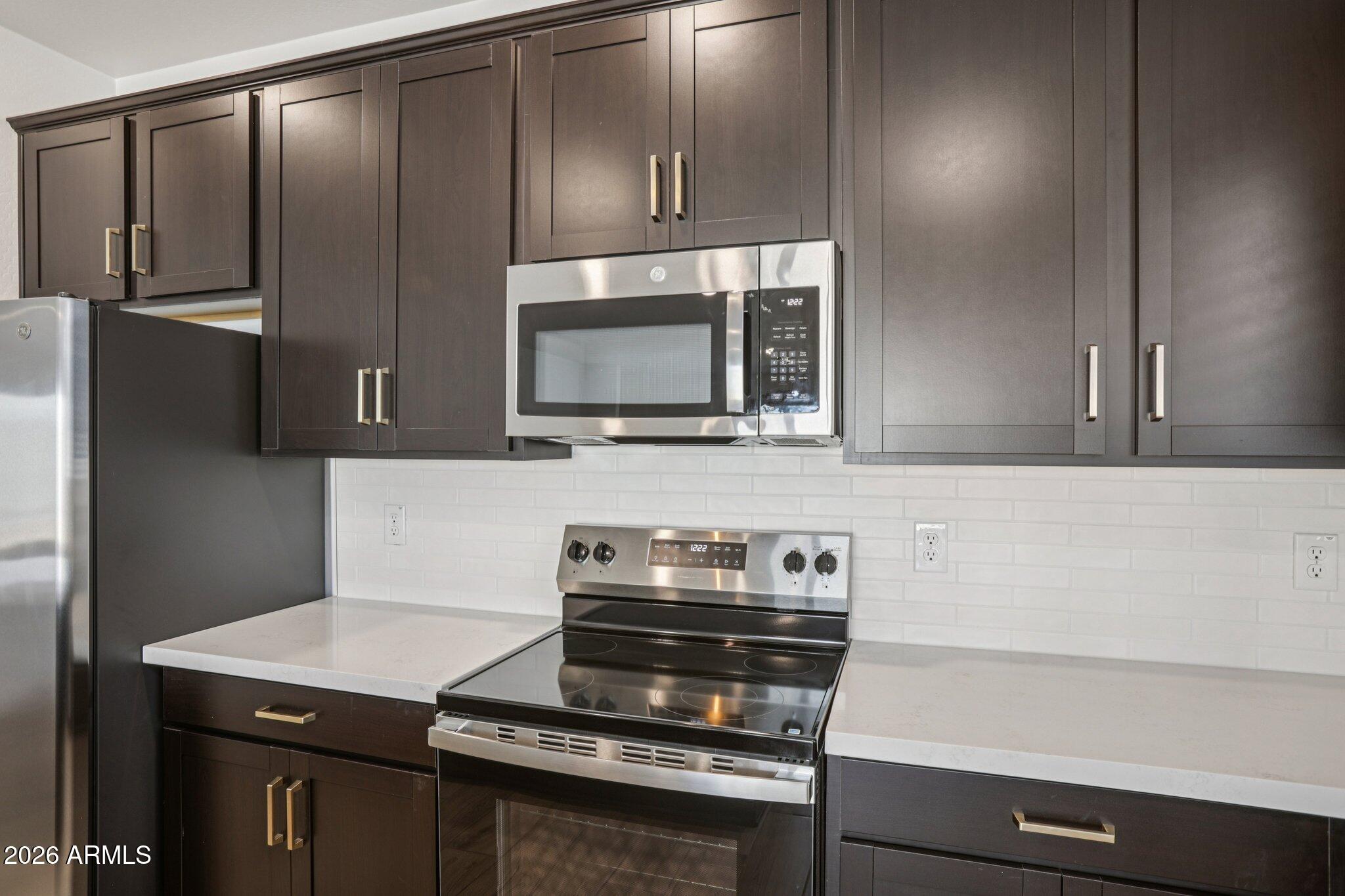 15708 W CAMDEN Avenue