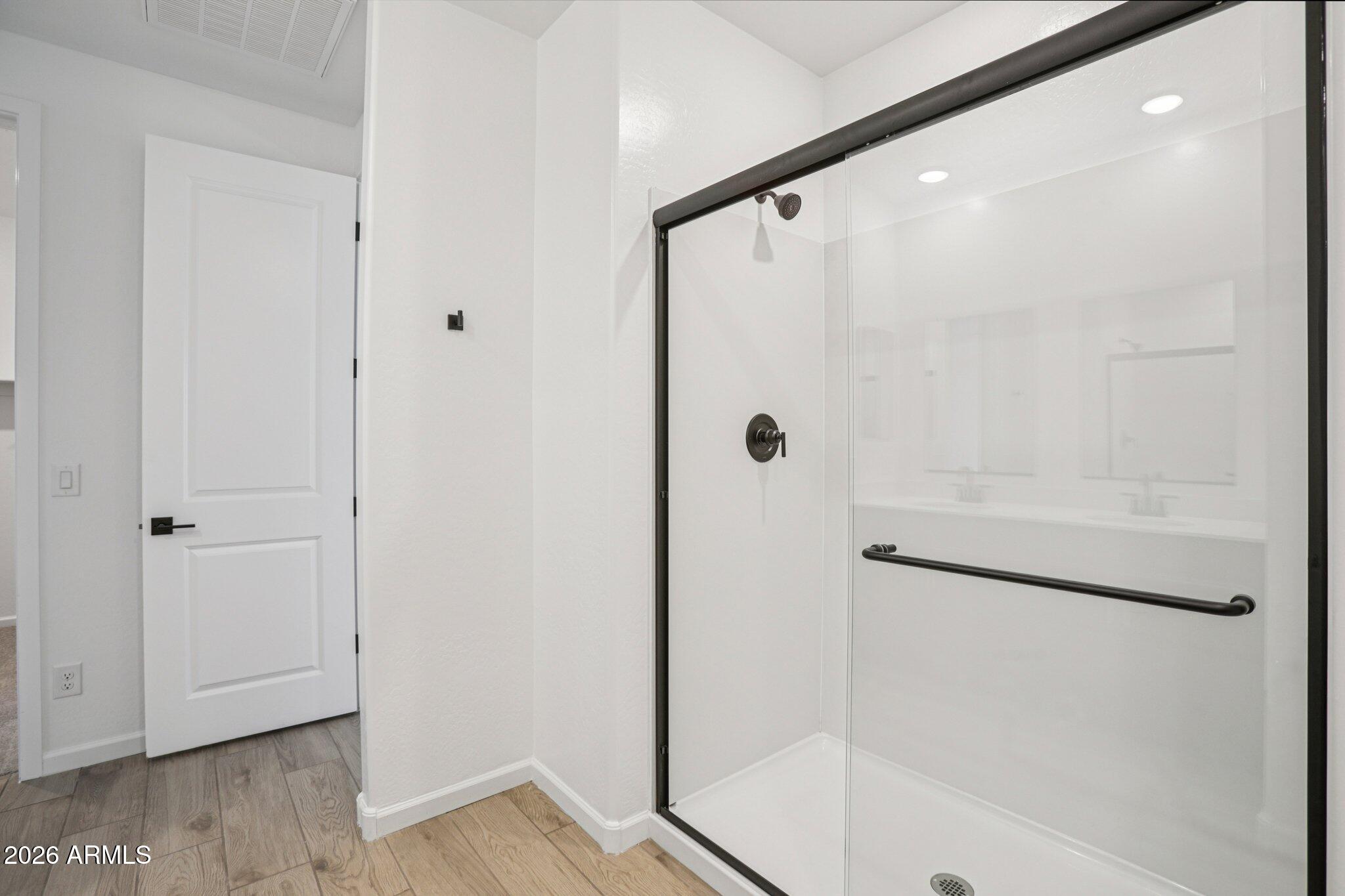 15708 W CAMDEN Avenue