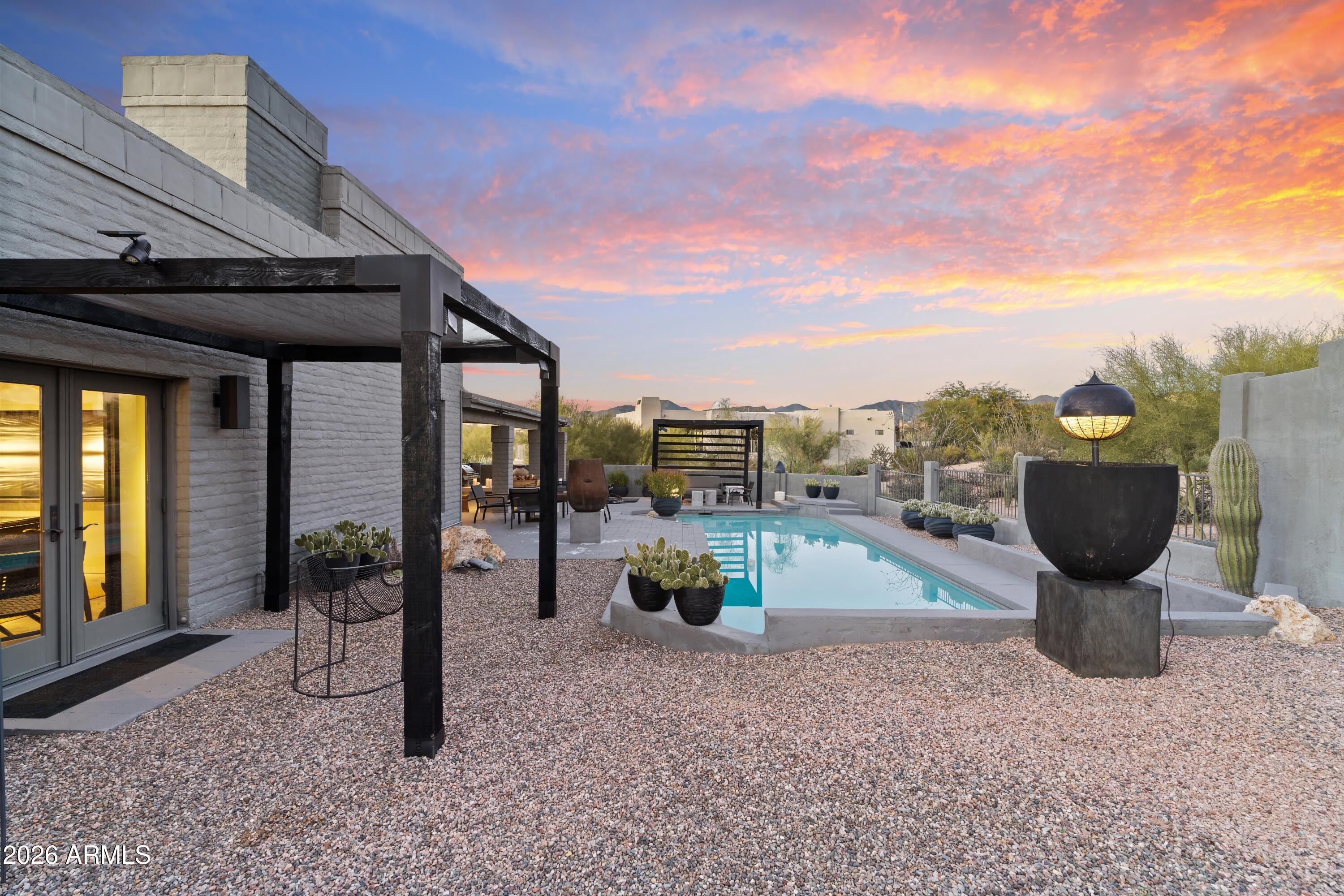 9545 E ROMPING Road 90