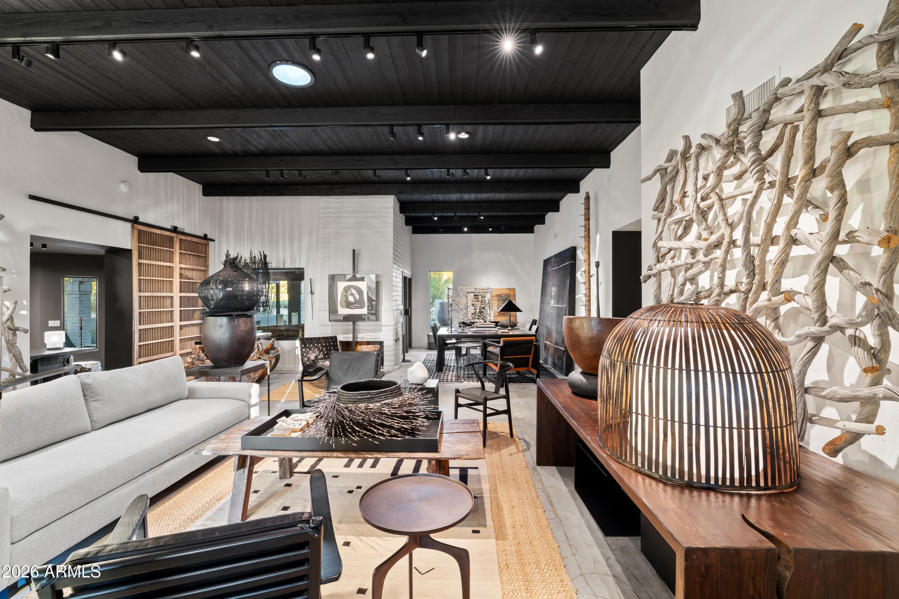 9545 E ROMPING Road 90