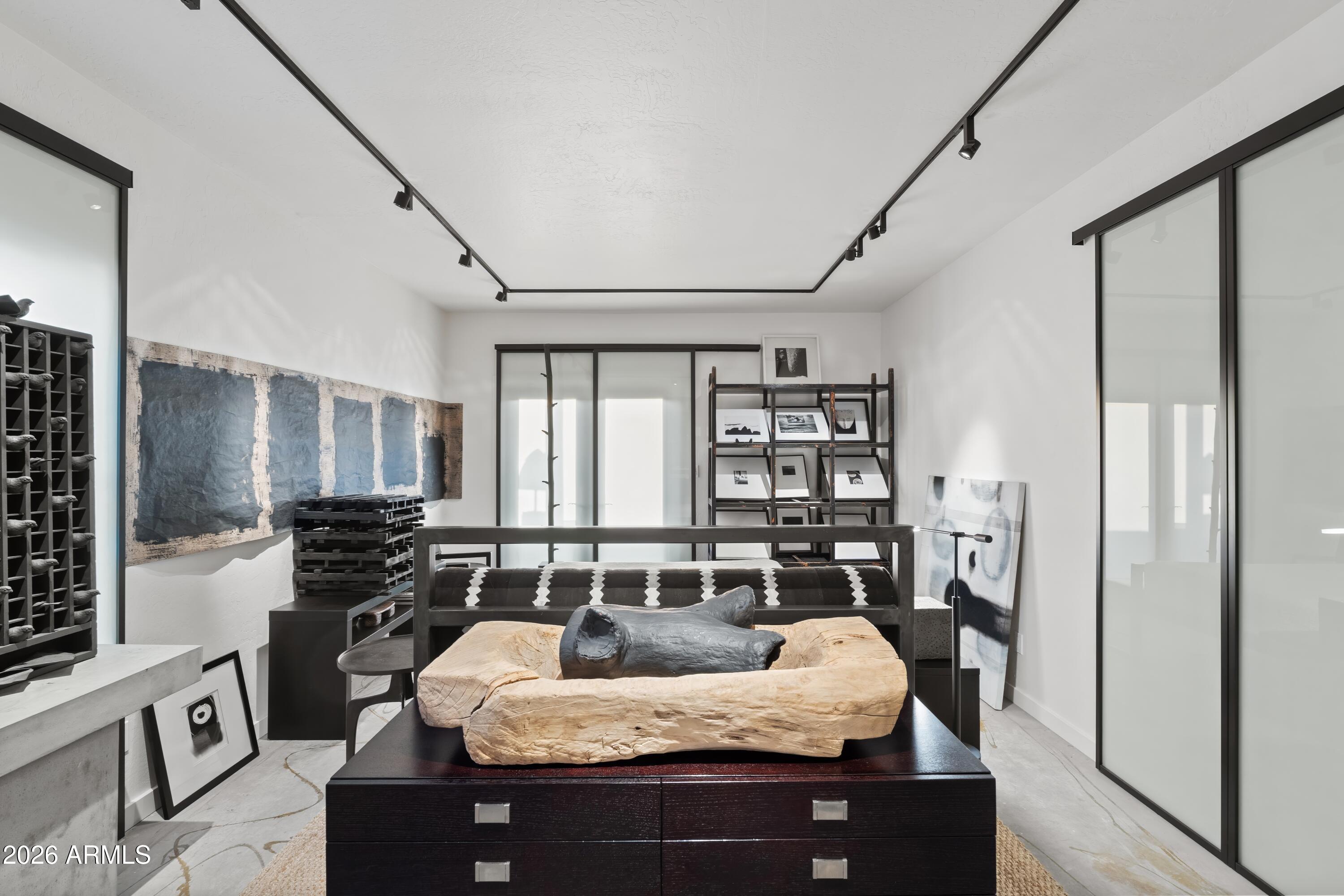 9545 E ROMPING Road 90