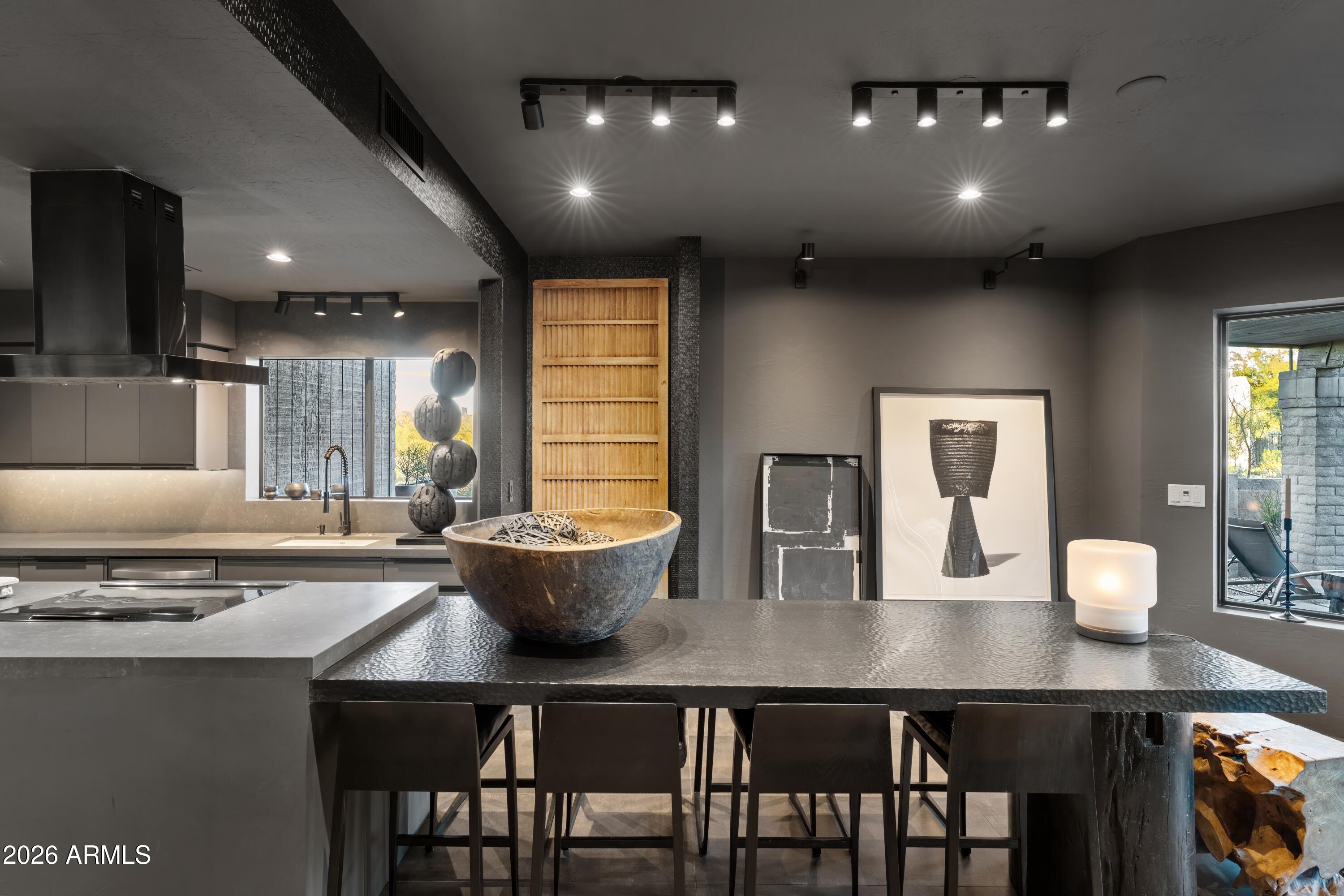 9545 E ROMPING Road 90