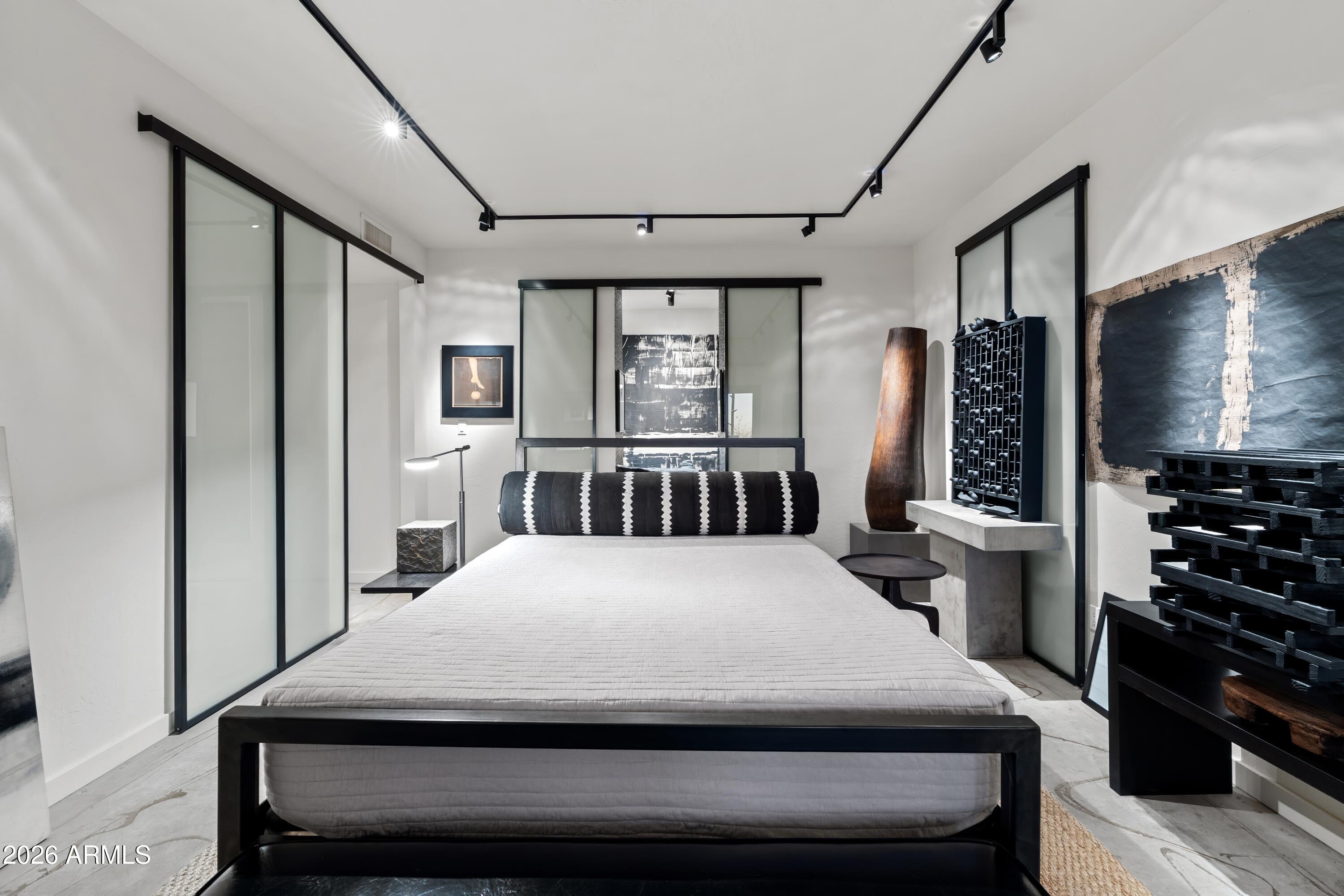 9545 E ROMPING Road 90