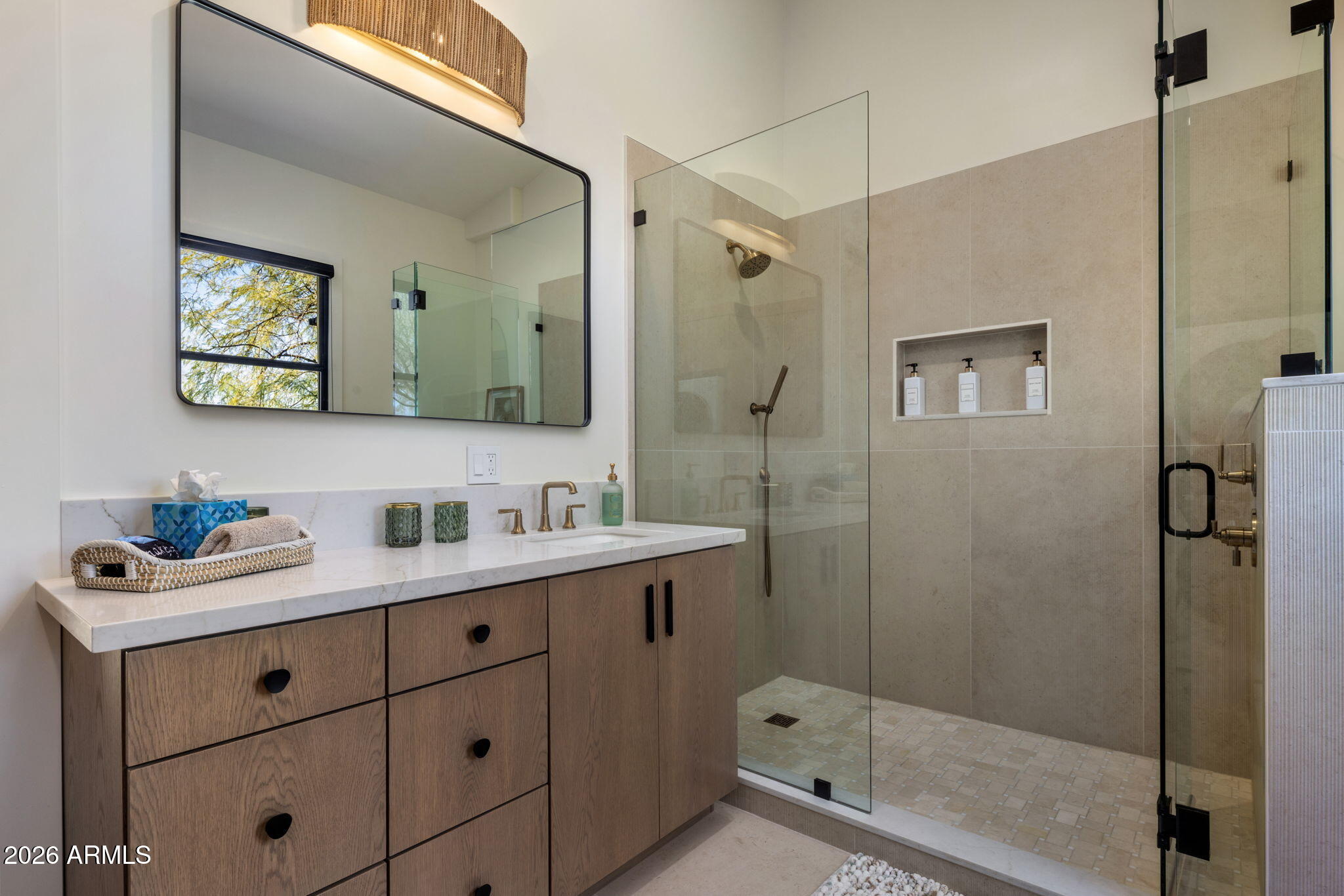 8002 N IRONWOOD Drive