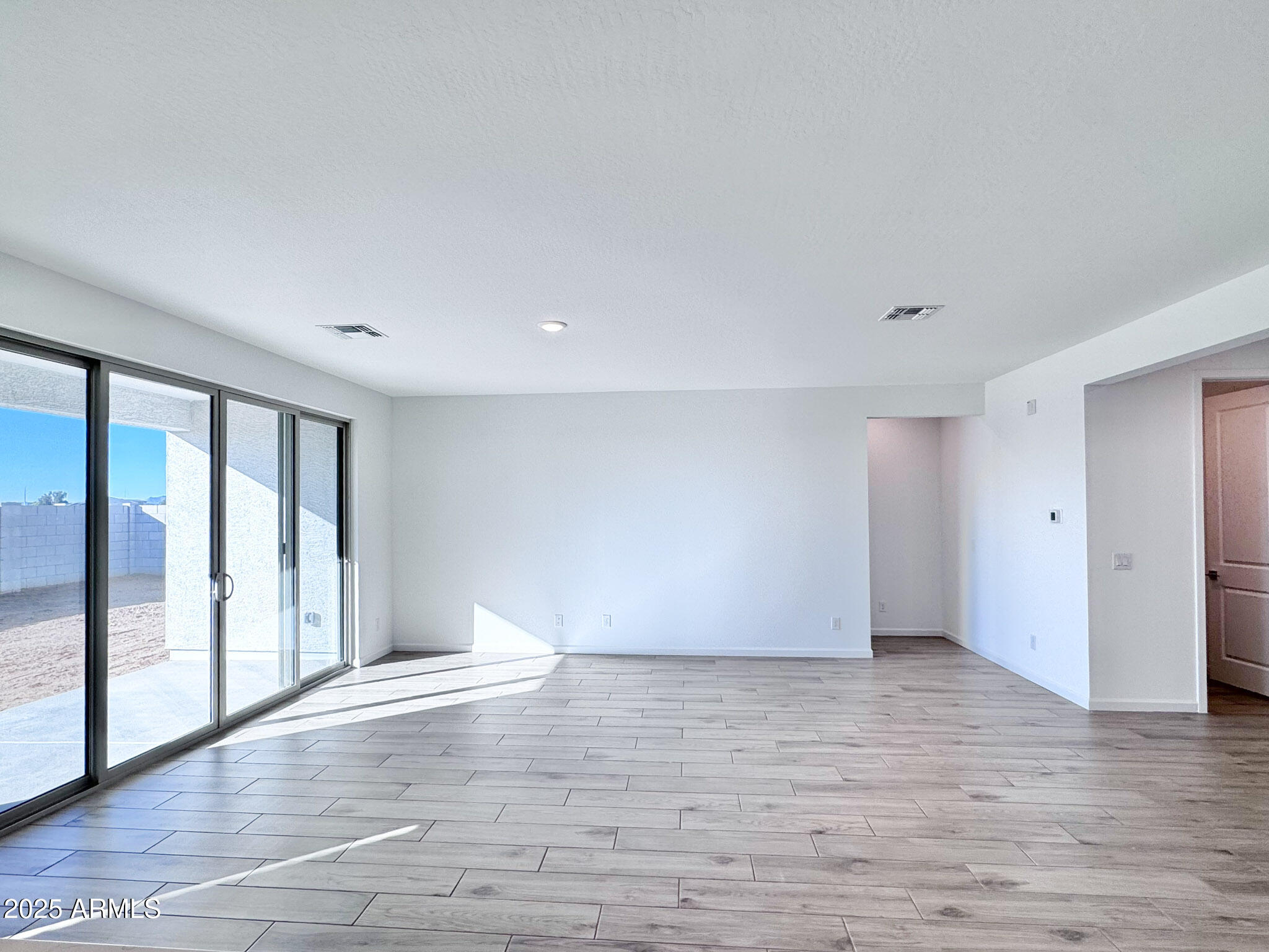 15715 W BROWN Street