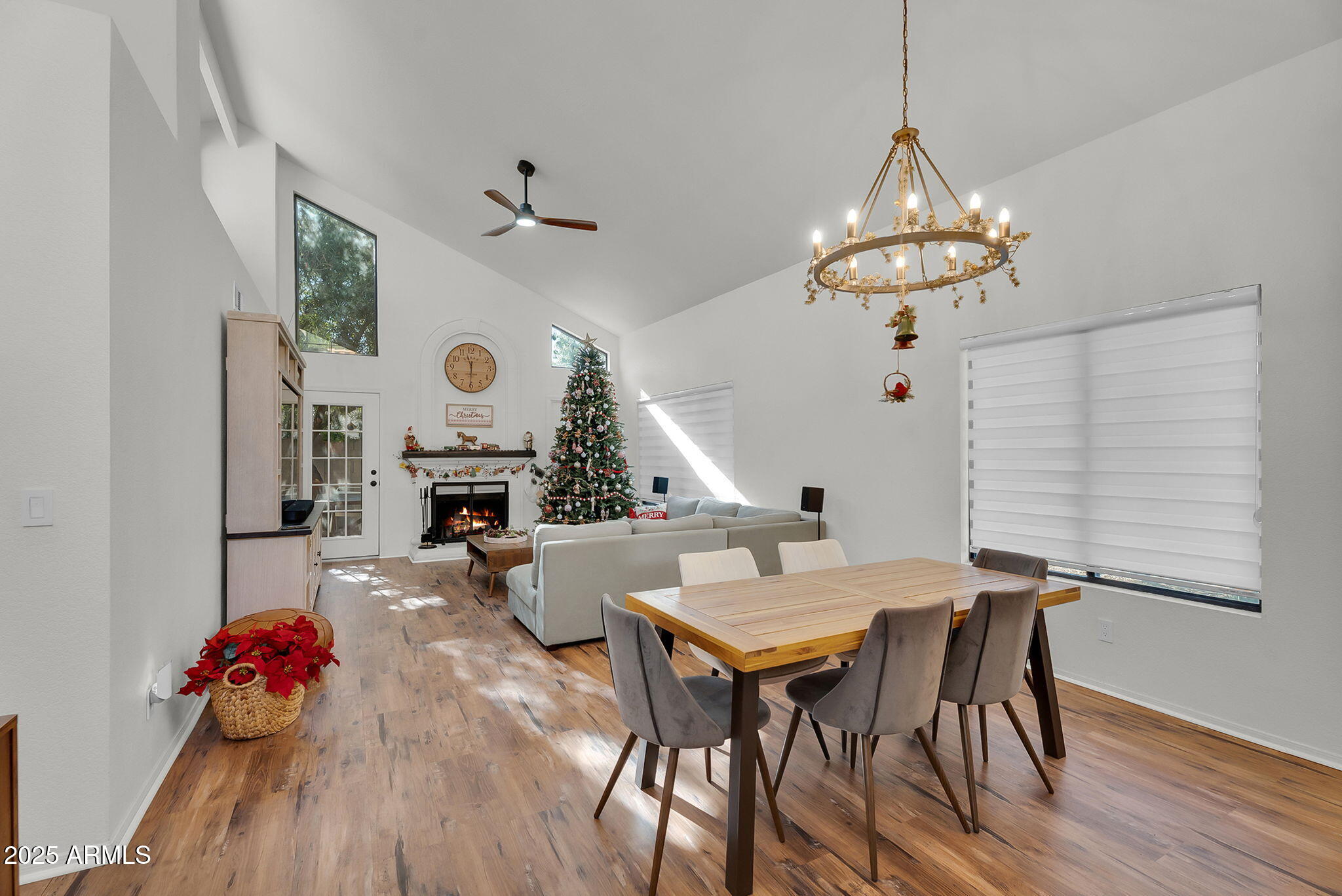 2345 W SHAWNEE Drive