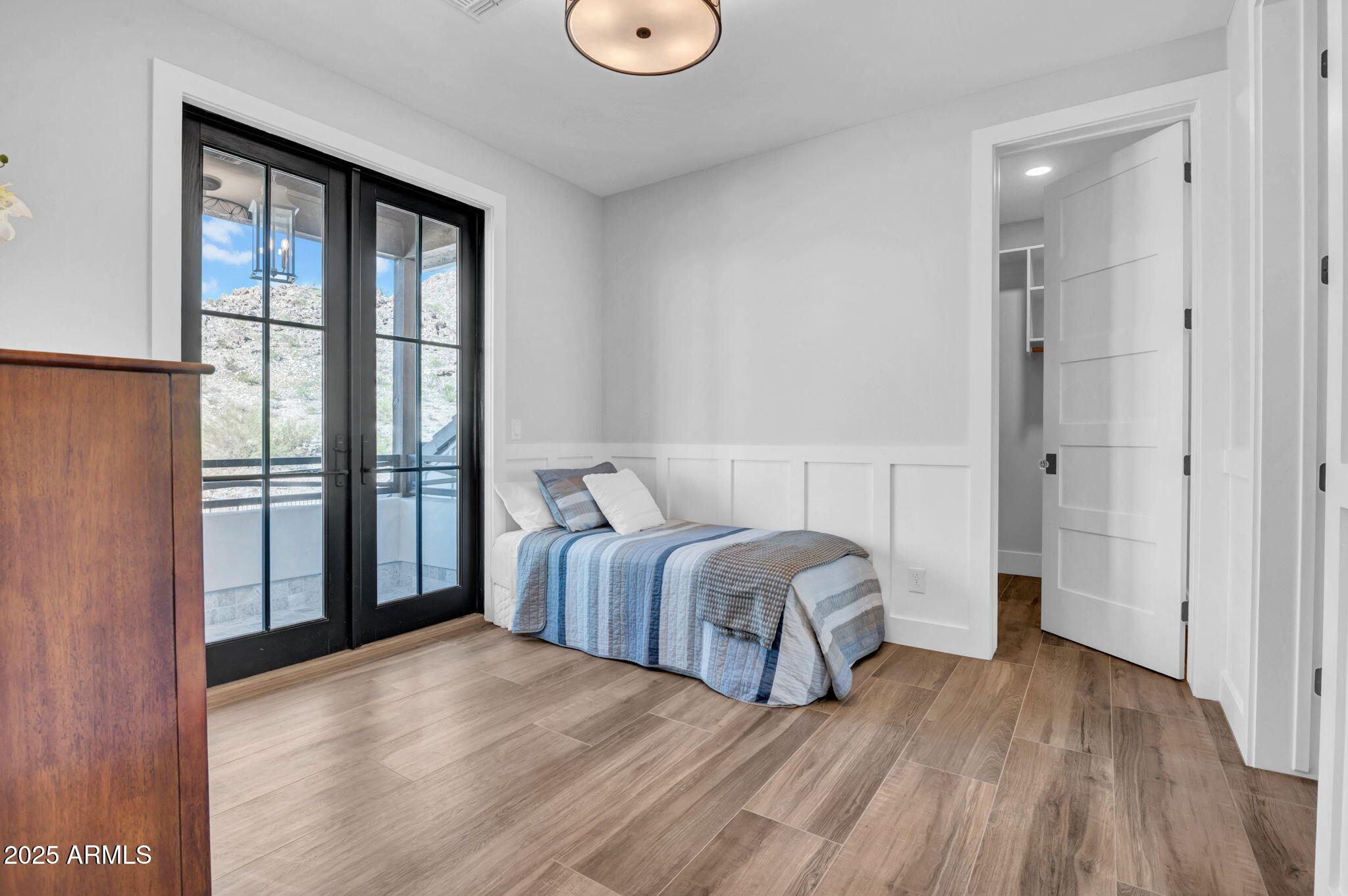 21071 W CANYON Drive