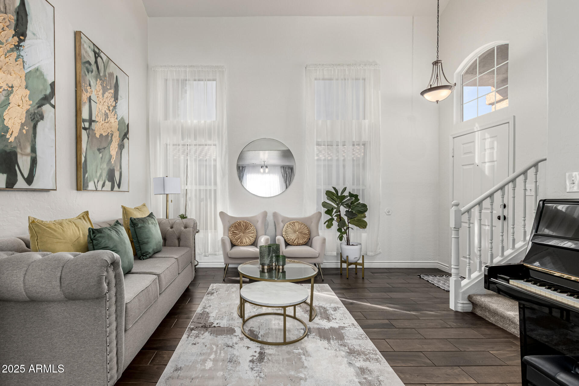 729 E GLENHAVEN Drive