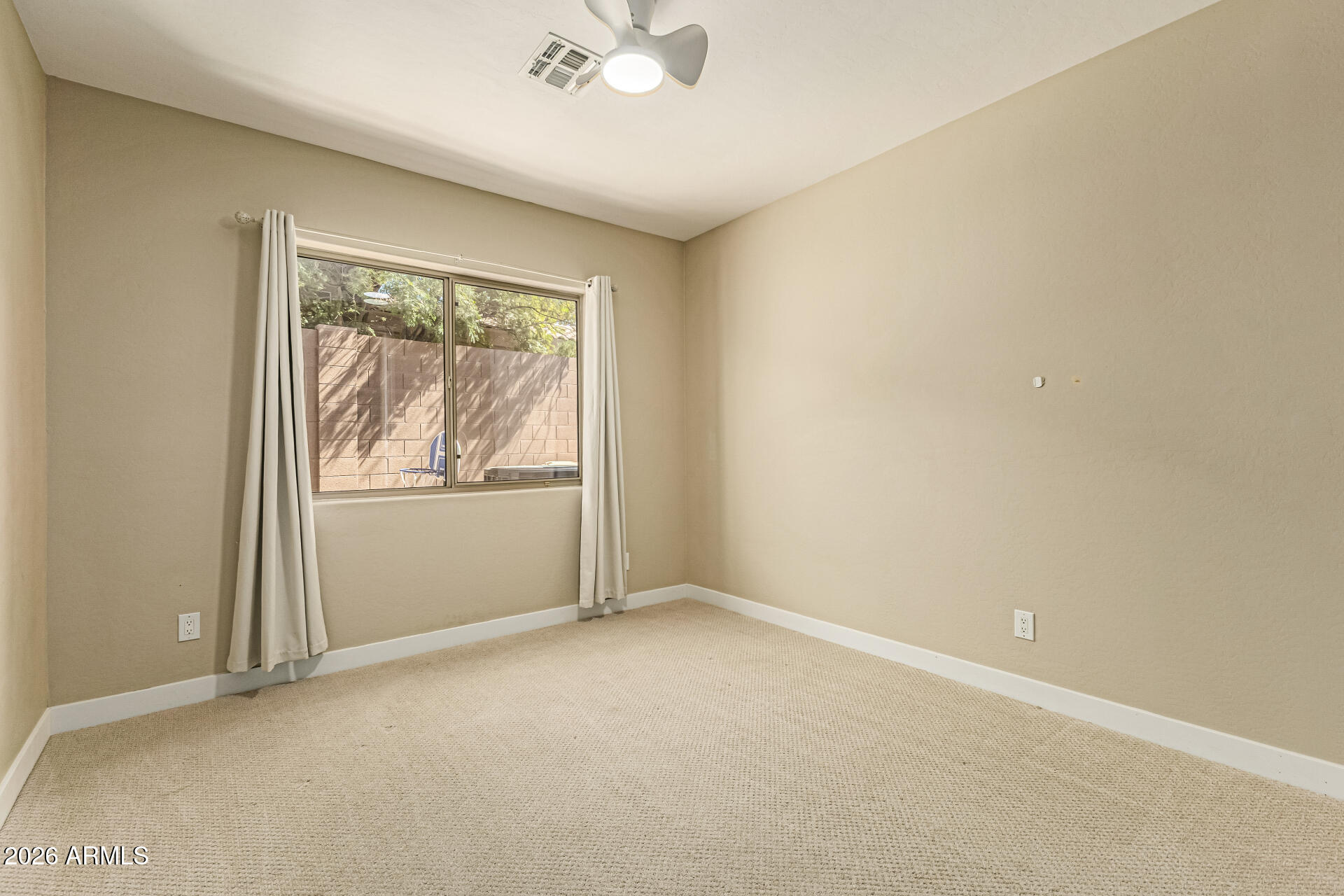 2302 W HAZELHURST Drive