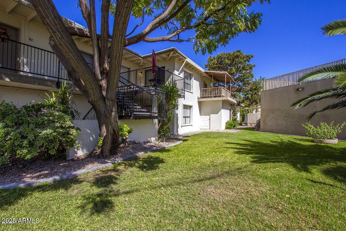 4102 E CALLE REDONDA 43