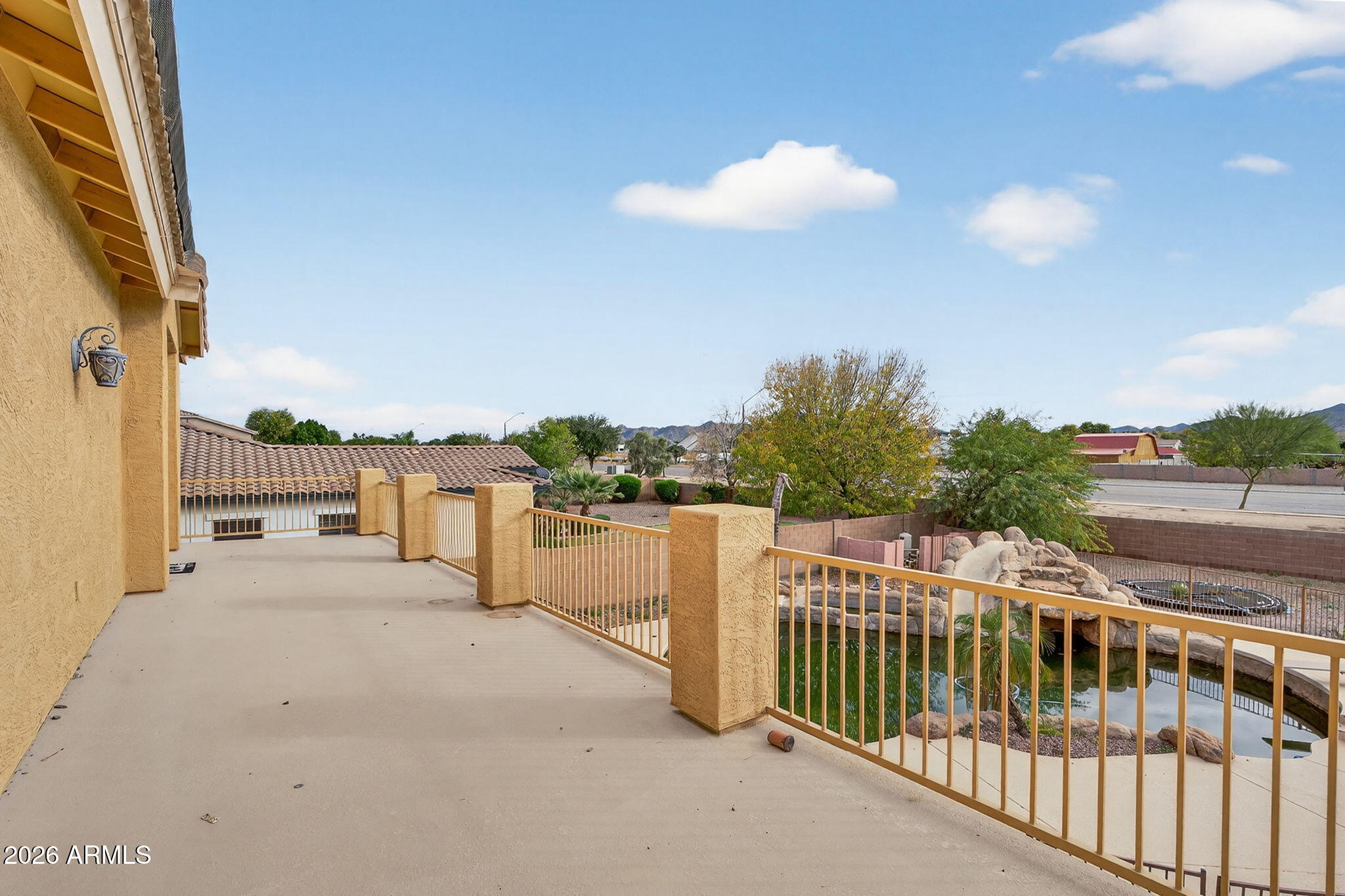 4167 E RAVENSWOOD Drive