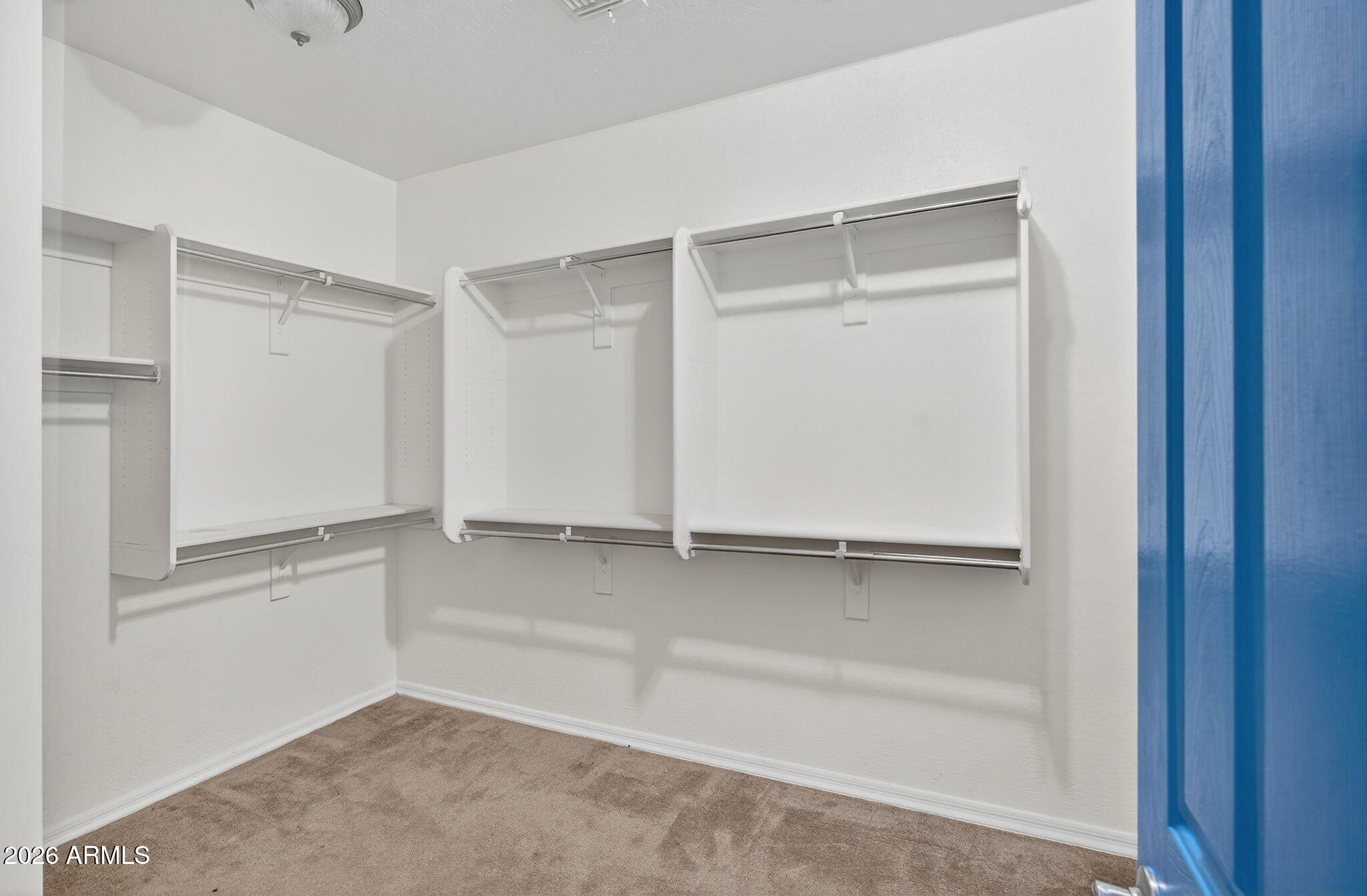 4167 E RAVENSWOOD Drive