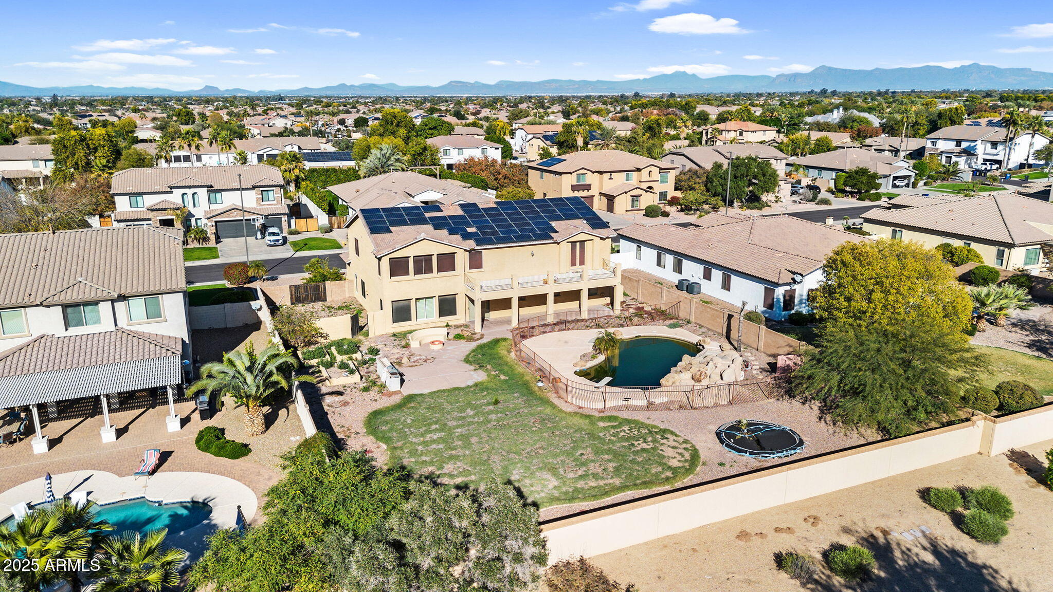 4167 E RAVENSWOOD Drive