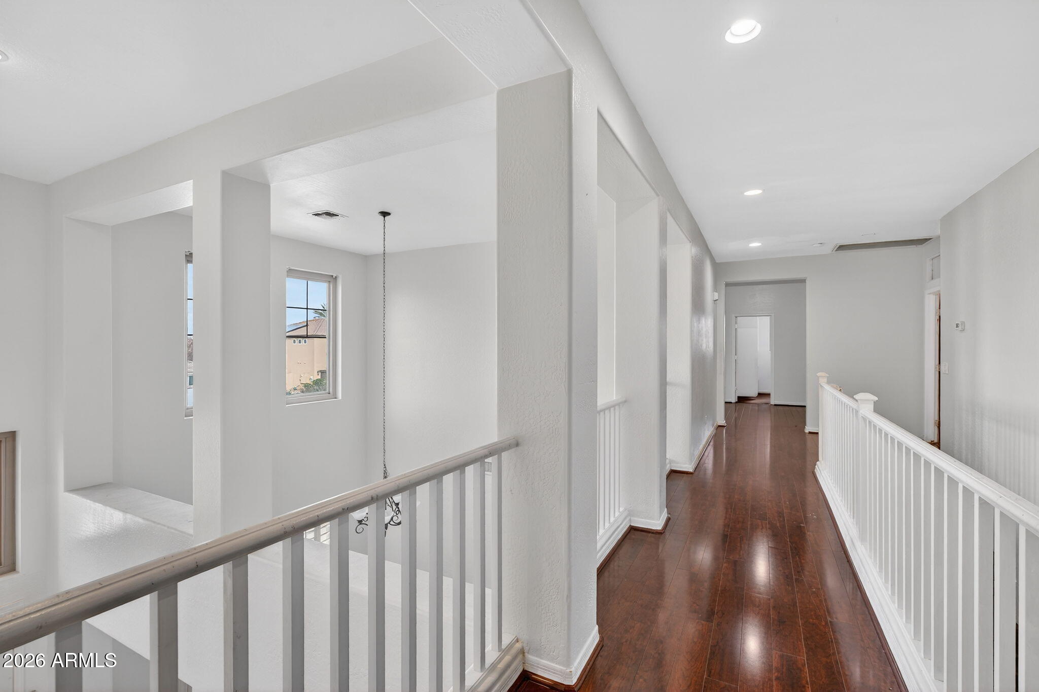 4167 E RAVENSWOOD Drive