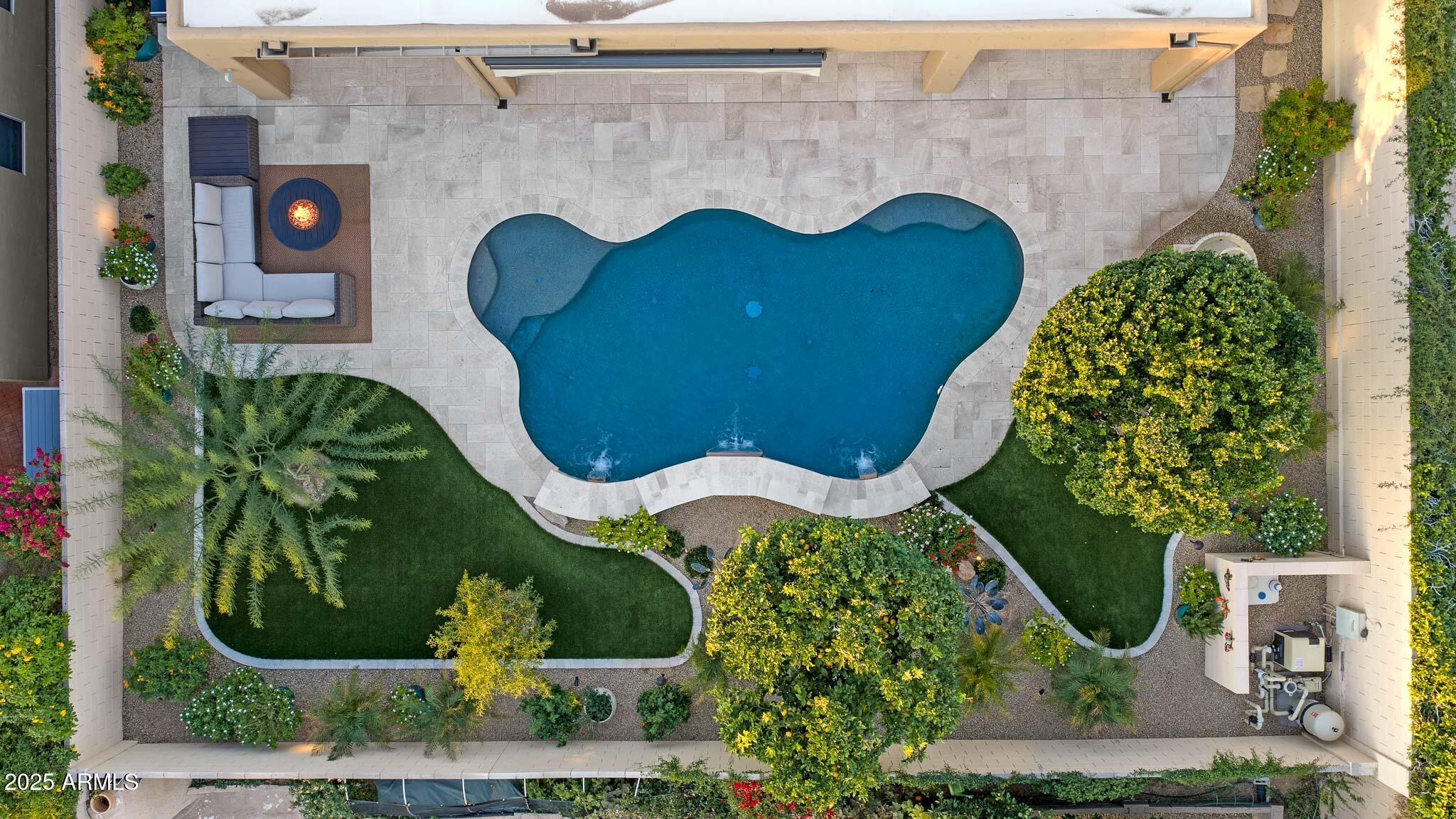 9039 E LA POSADA Court