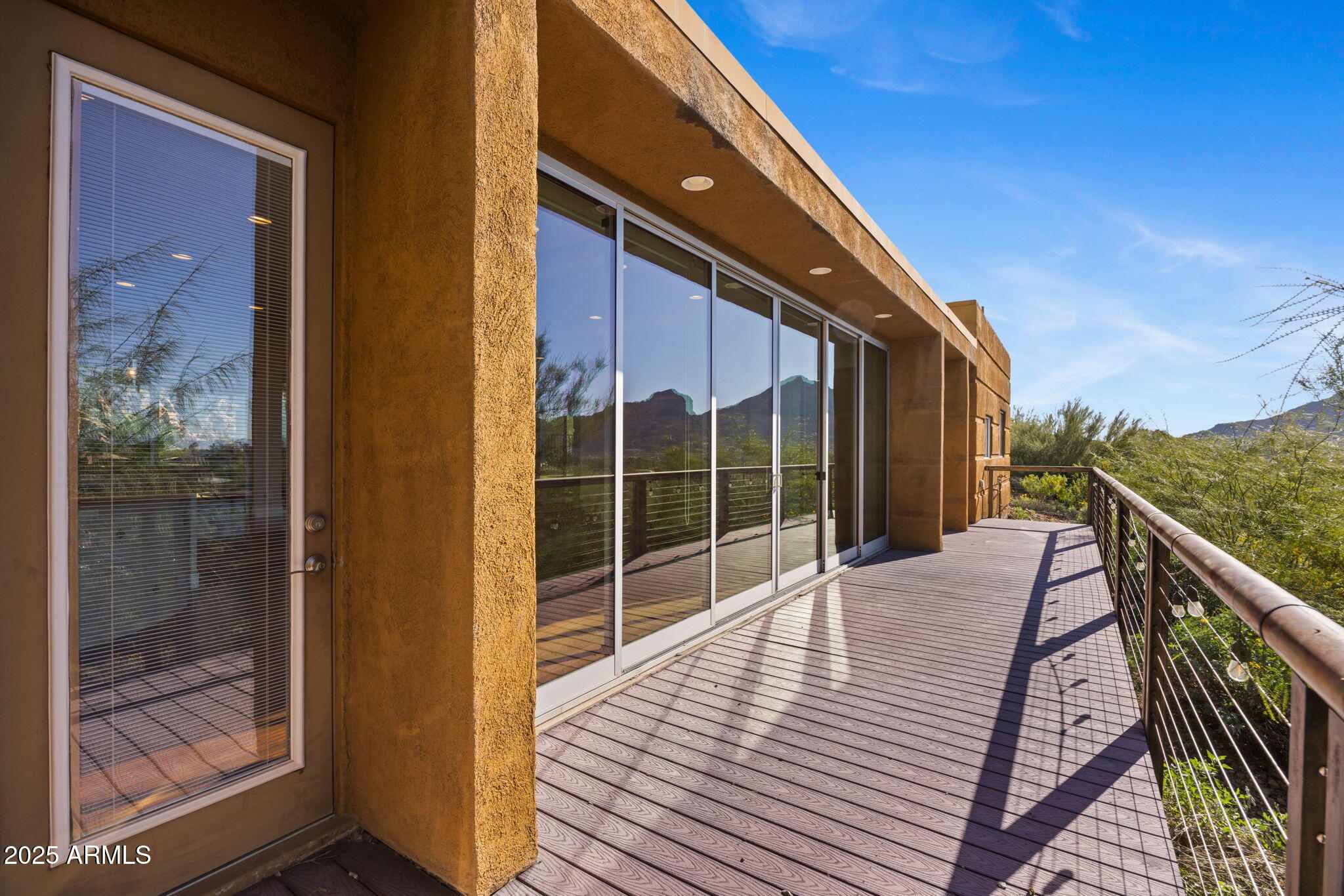 4820 E COTTONTAIL RUN Road N