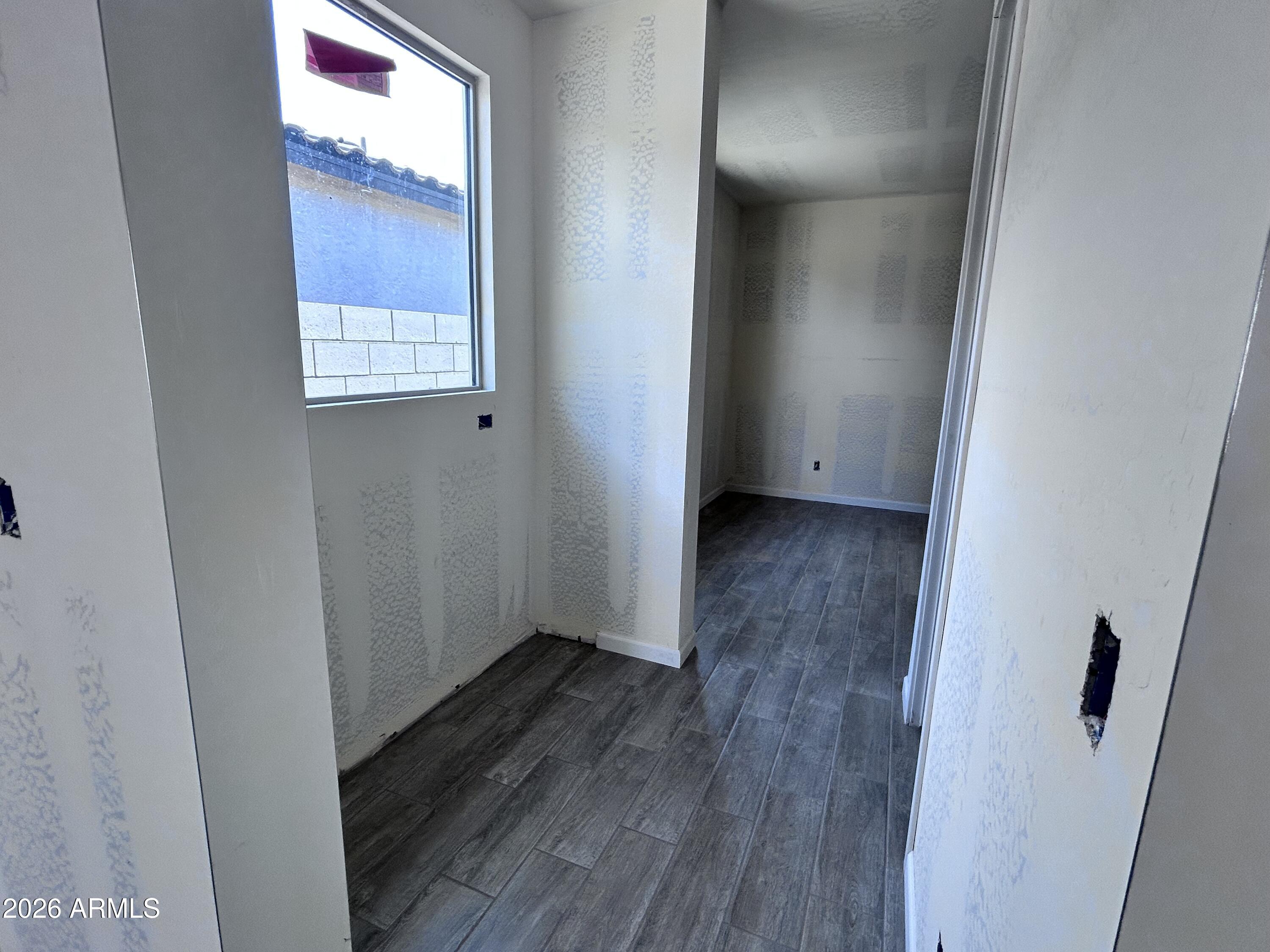 2670 E HOMESTEADER Road