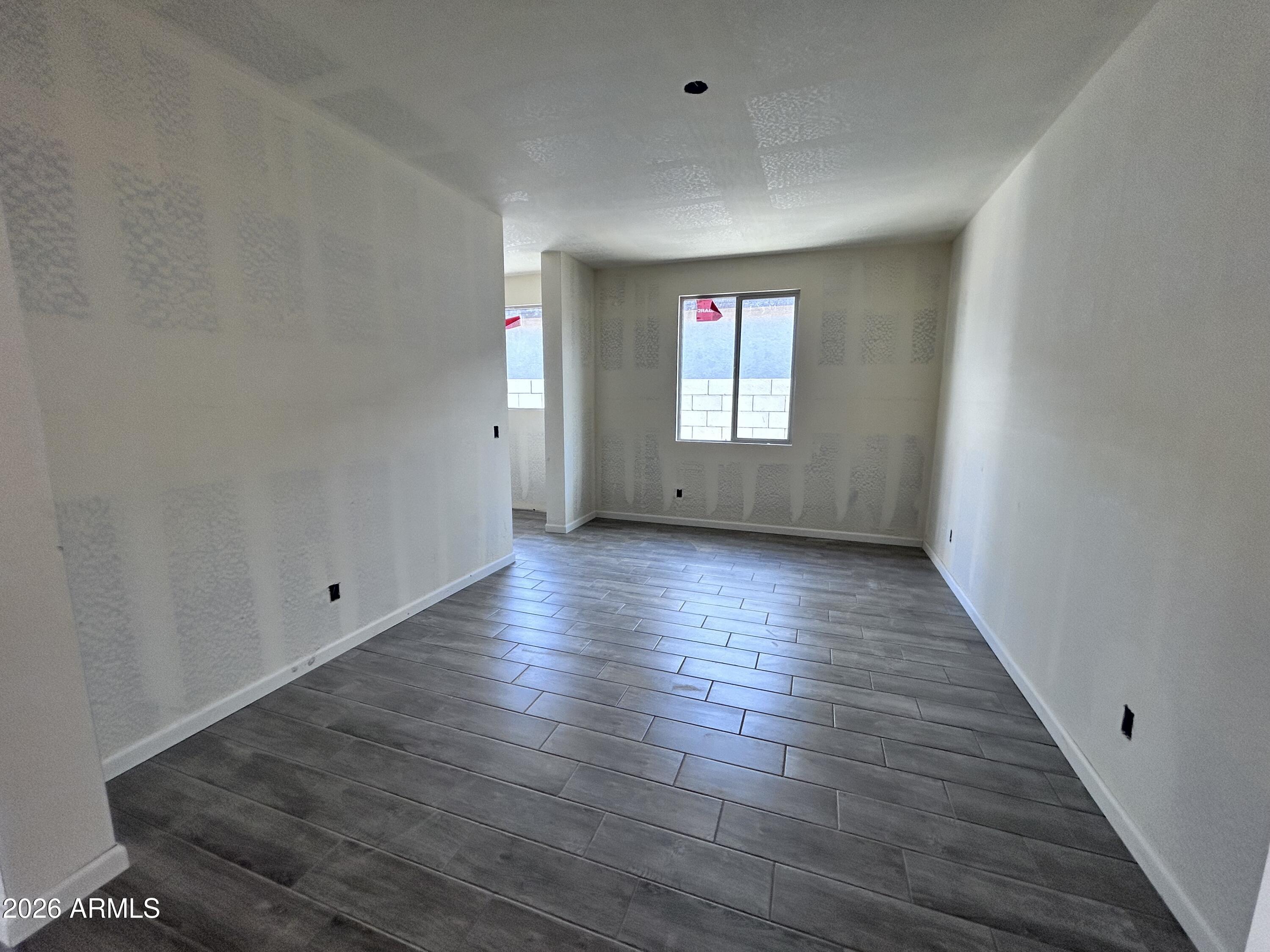 2670 E HOMESTEADER Road