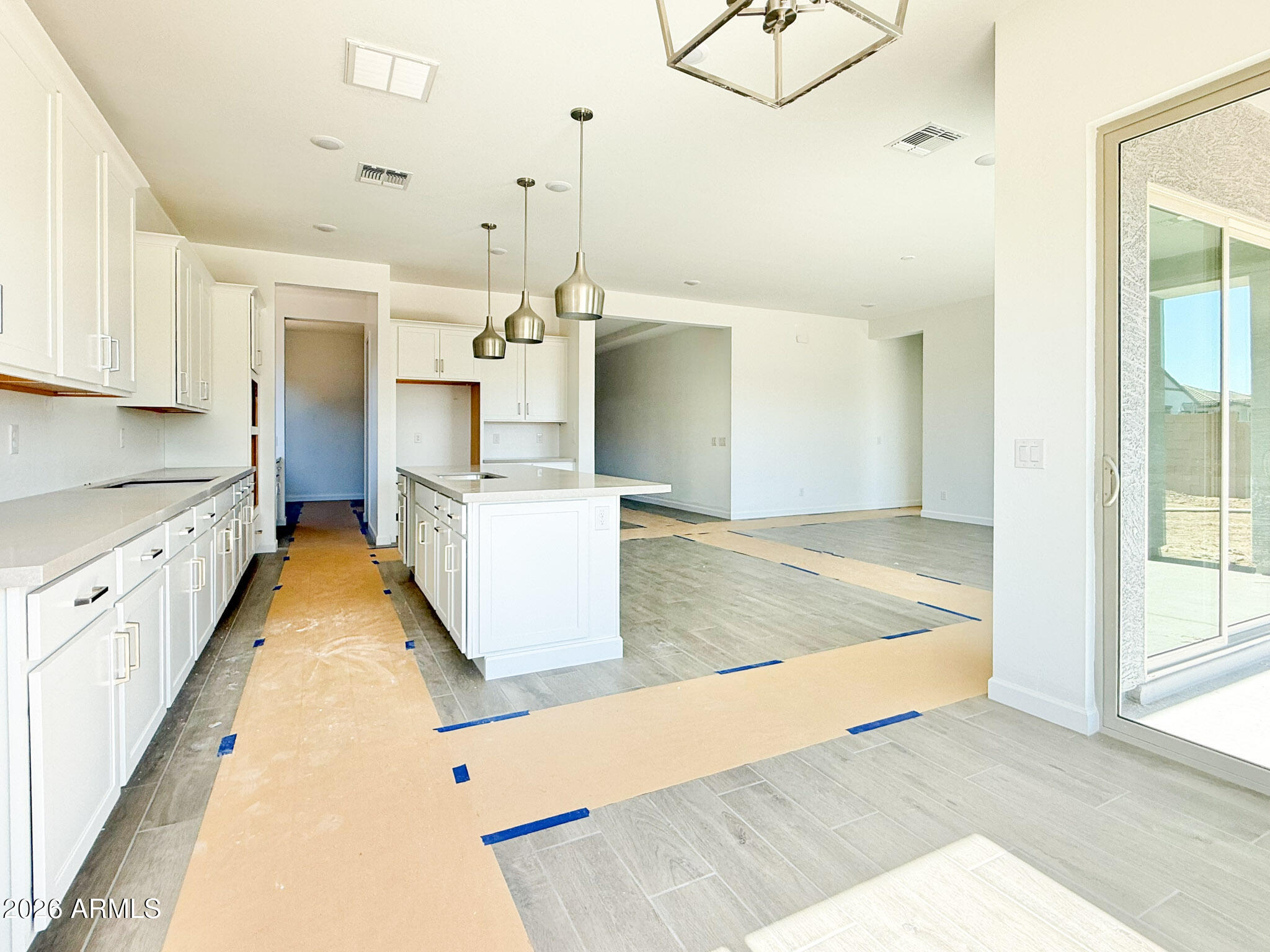 22889 E TWIN ACRES Drive