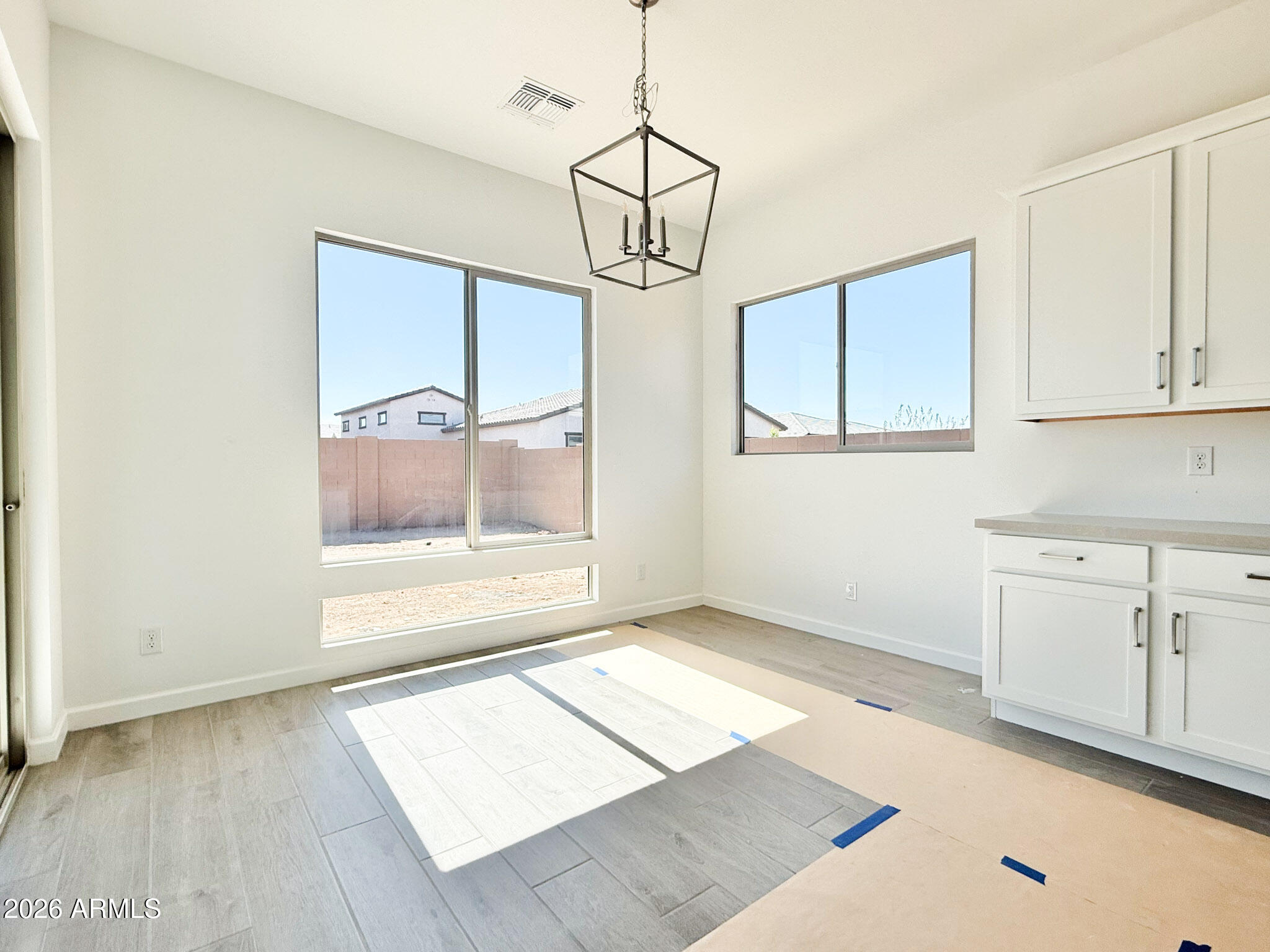 22889 E TWIN ACRES Drive