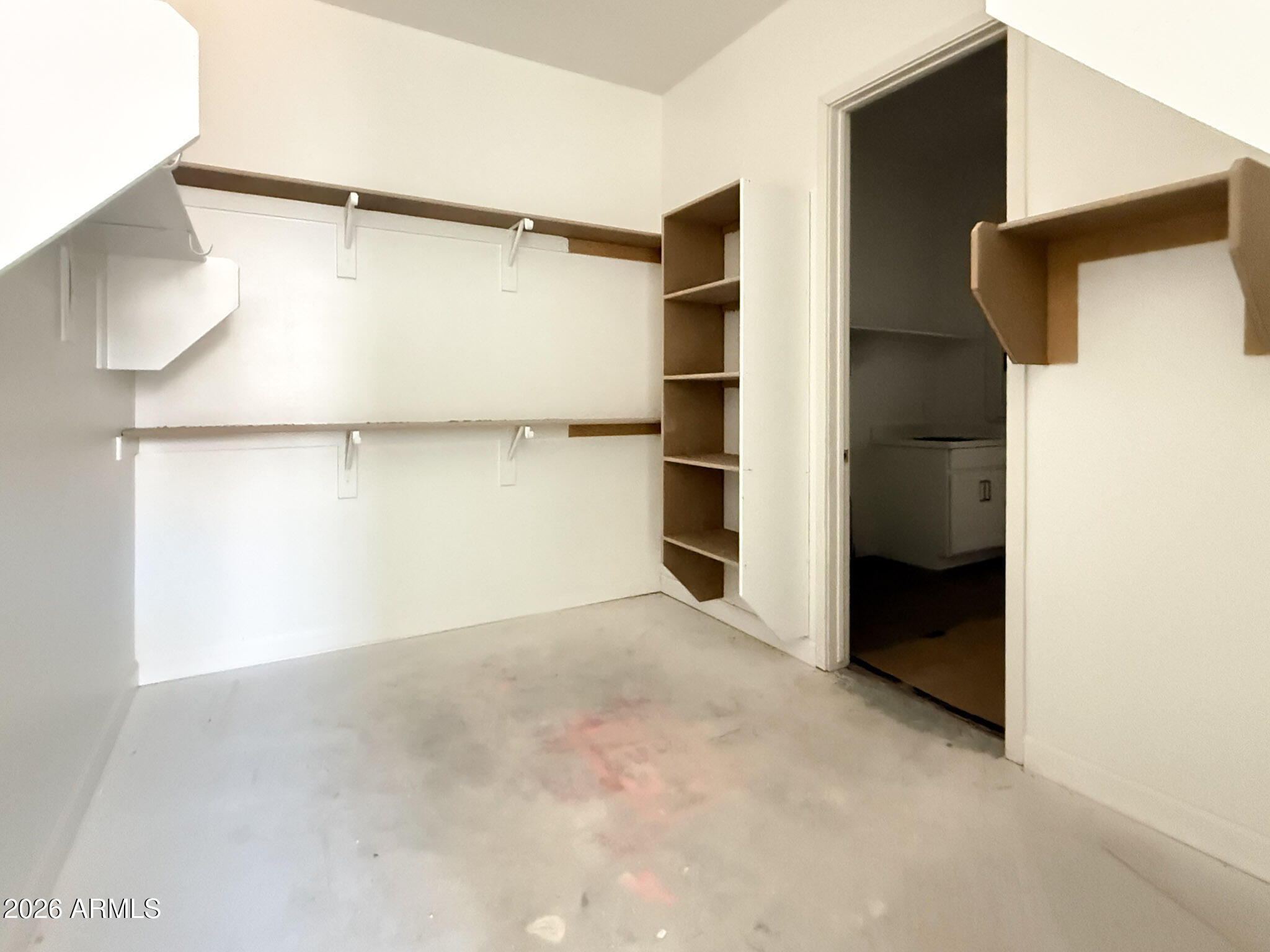 22889 E TWIN ACRES Drive