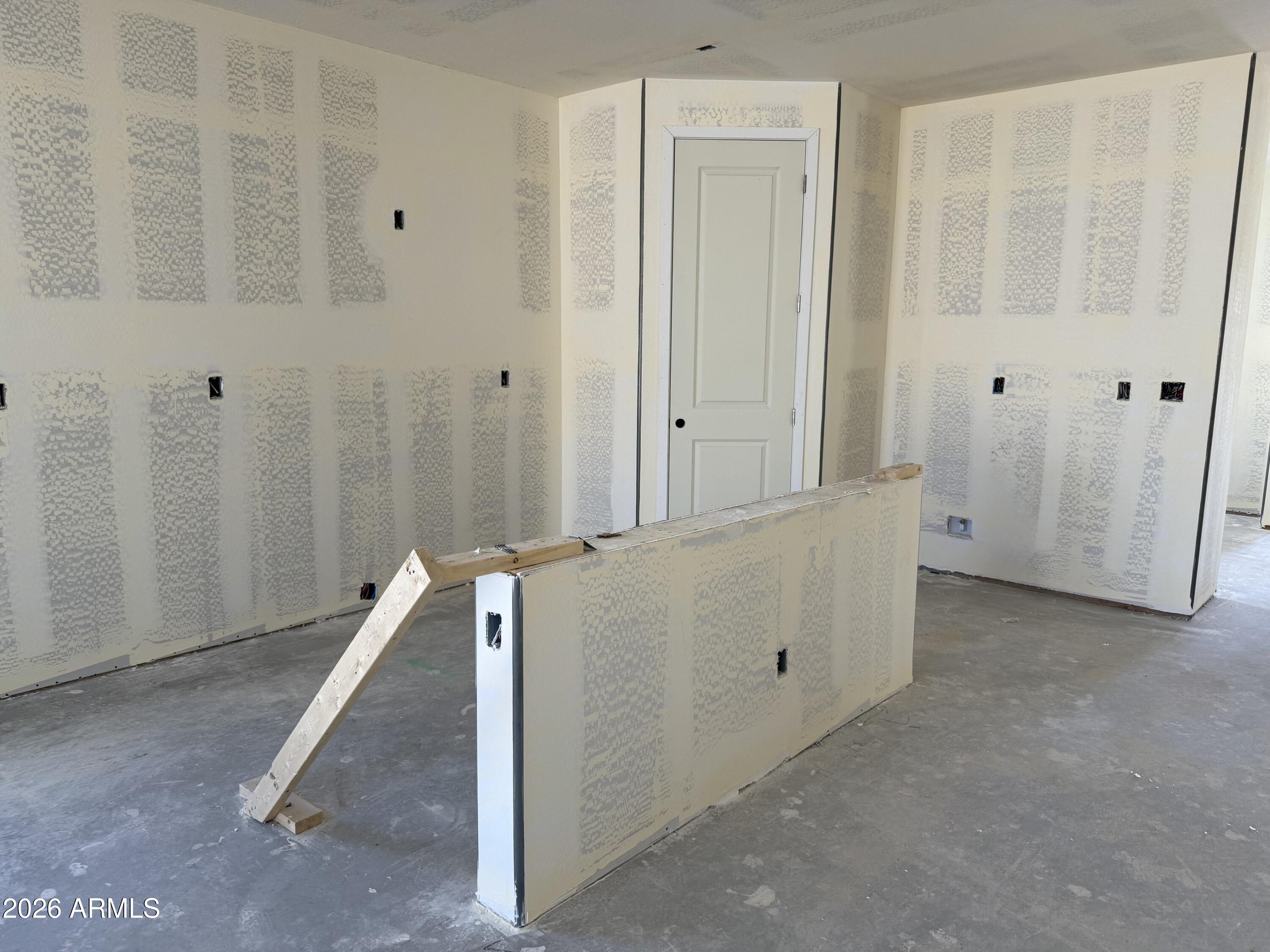 18268 W AVENIDA DEL SOL