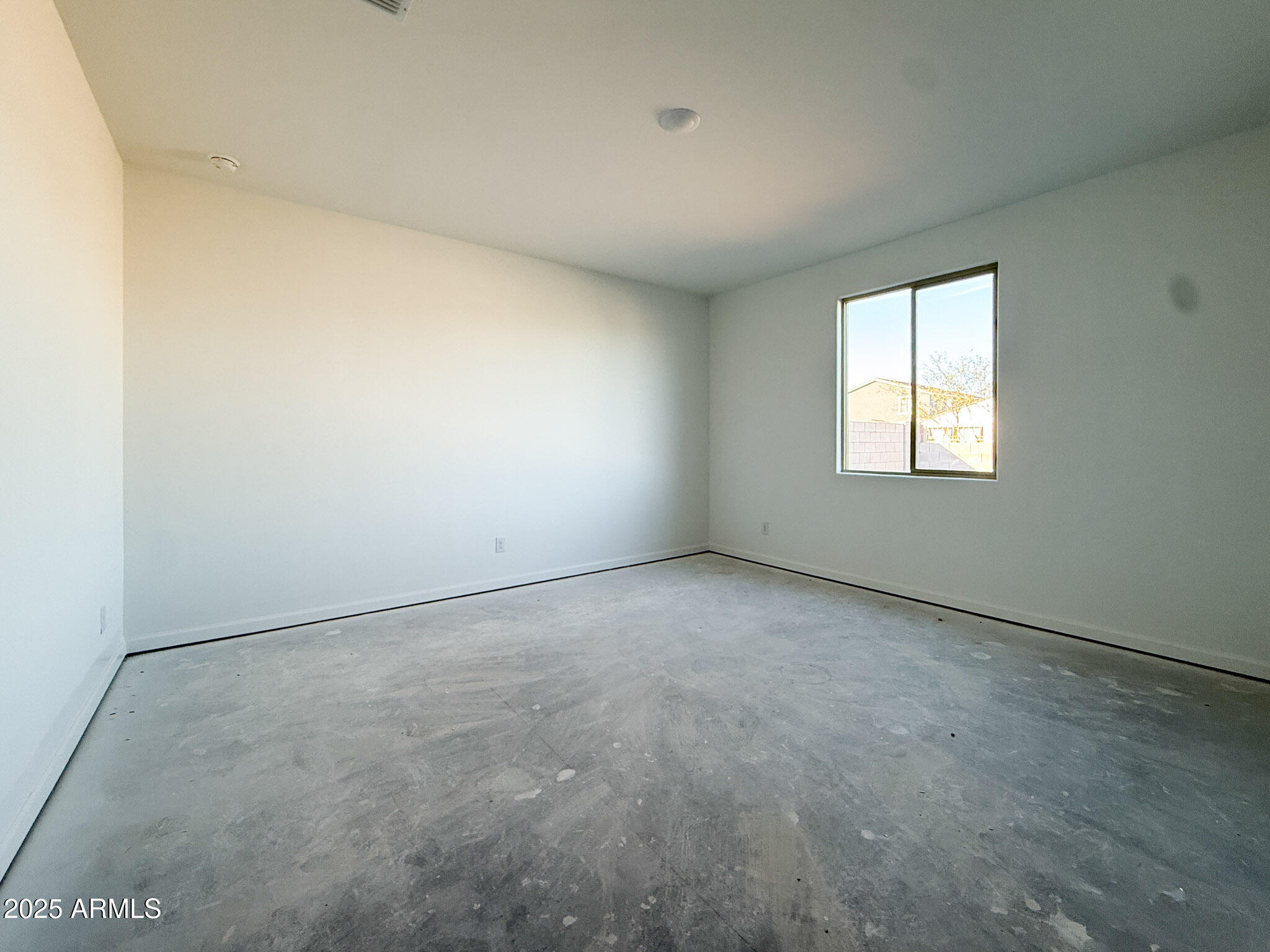 9546 W TAMARISK Avenue