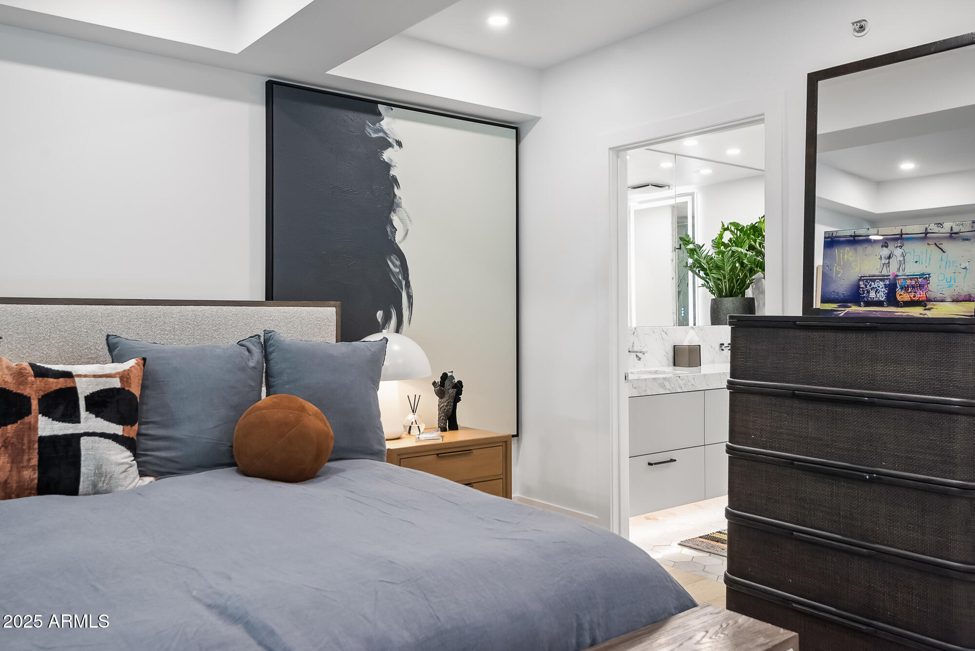 7167 E RANCHO VISTA Drive 3002