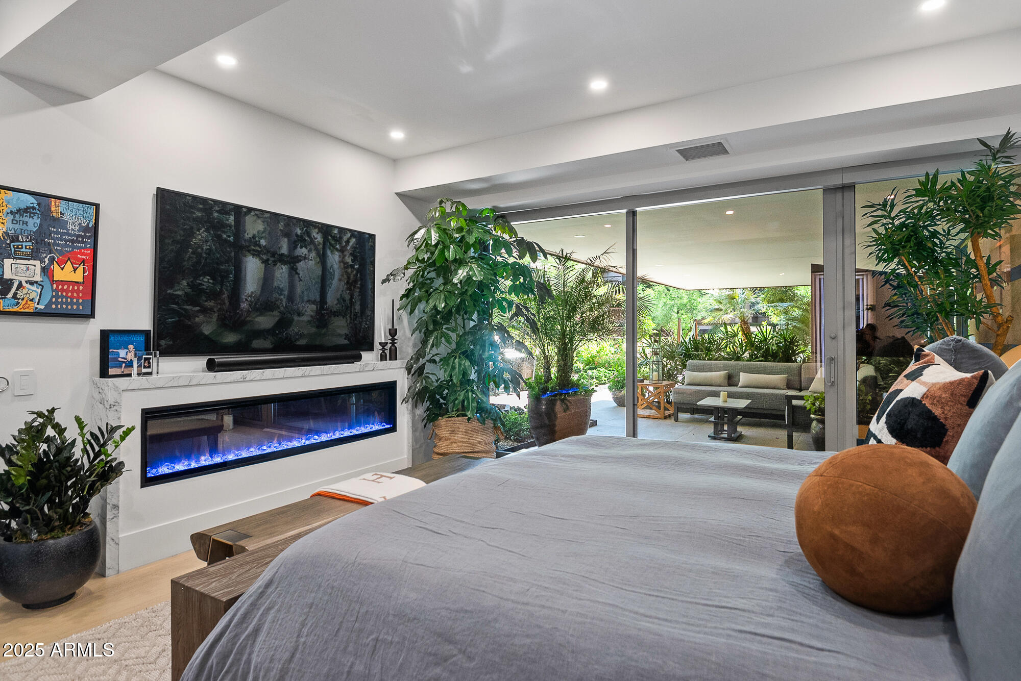 7167 E RANCHO VISTA Drive 3002