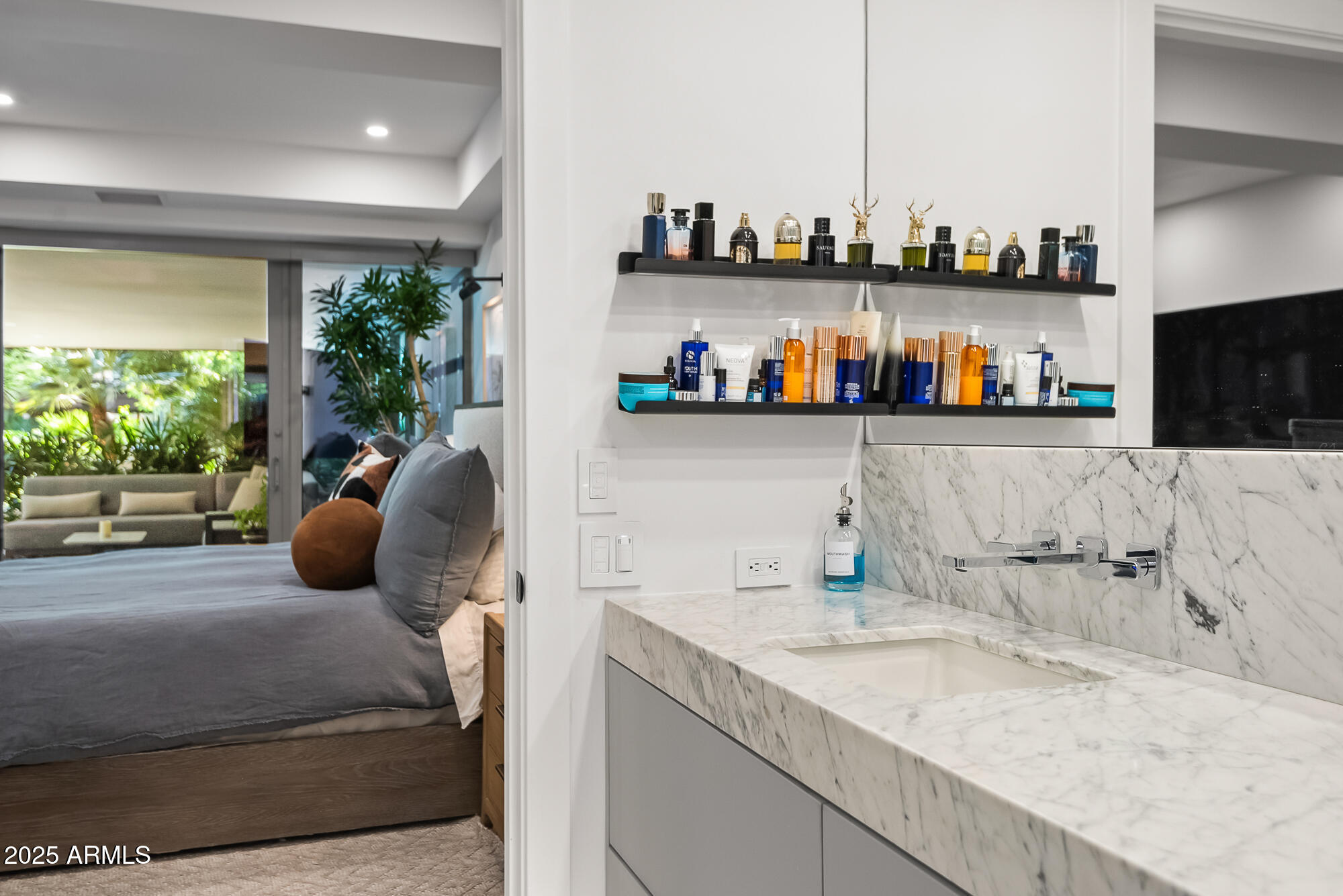 7167 E RANCHO VISTA Drive 3002