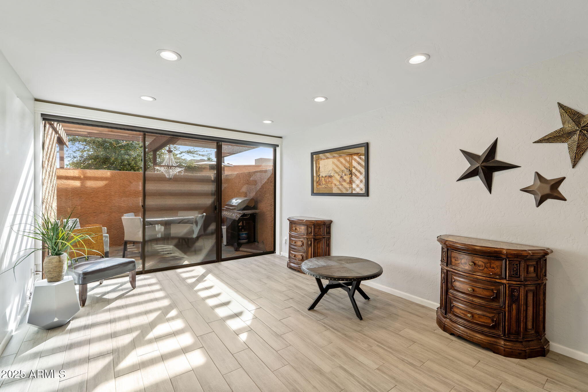 7401 N SCOTTSDALE Road 24