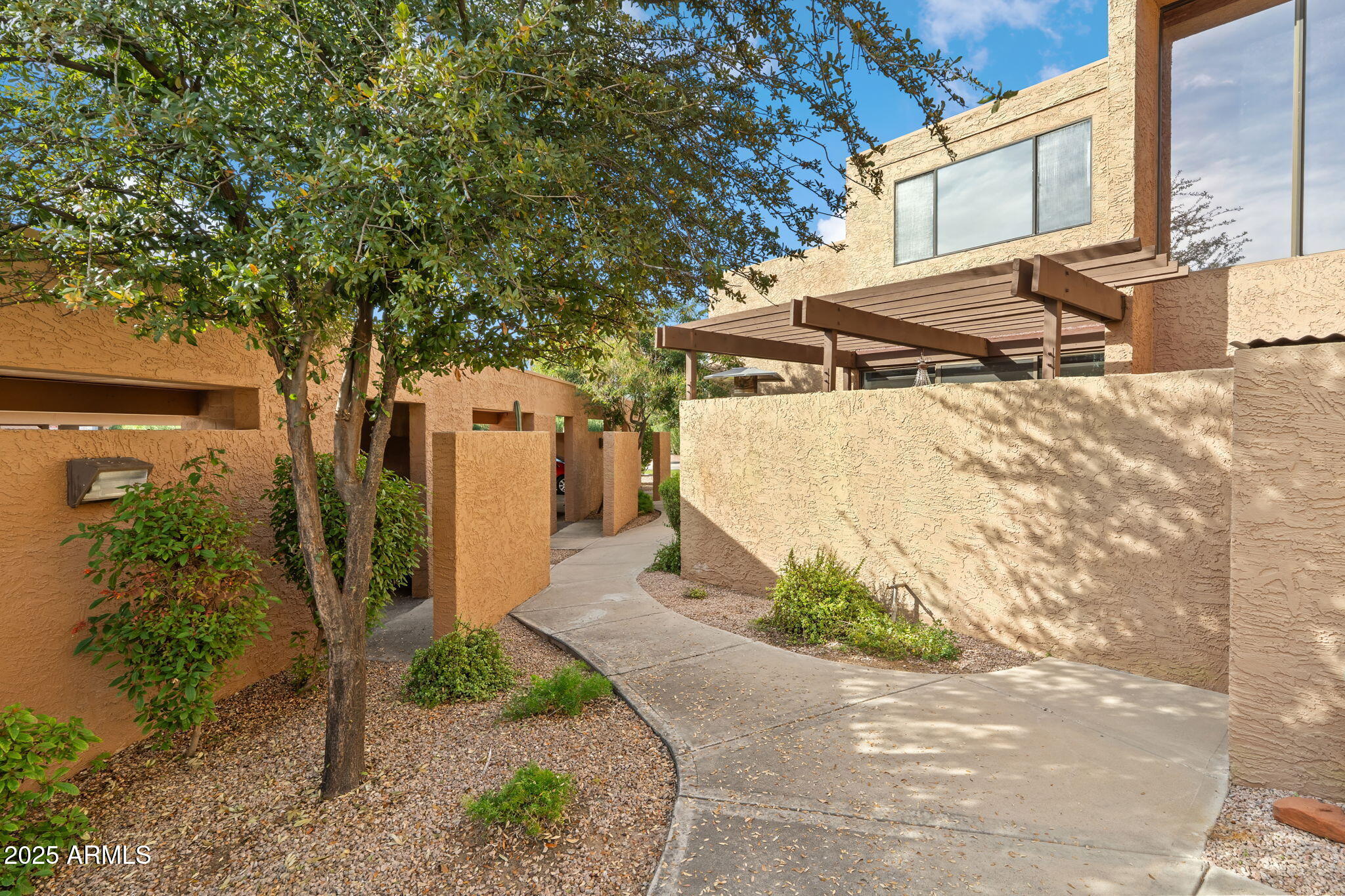 7401 N SCOTTSDALE Road 24