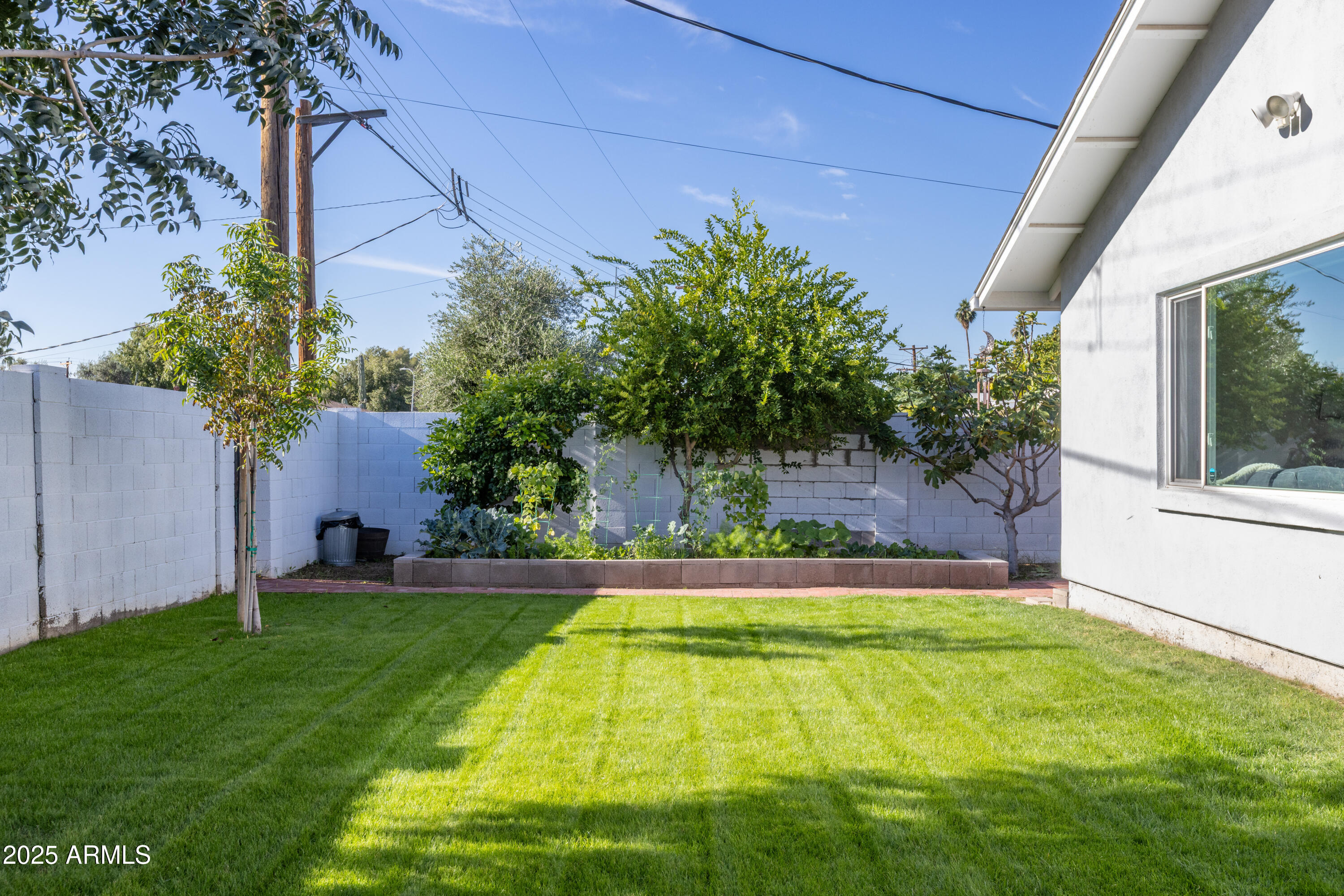 1129 W Georgia Avenue