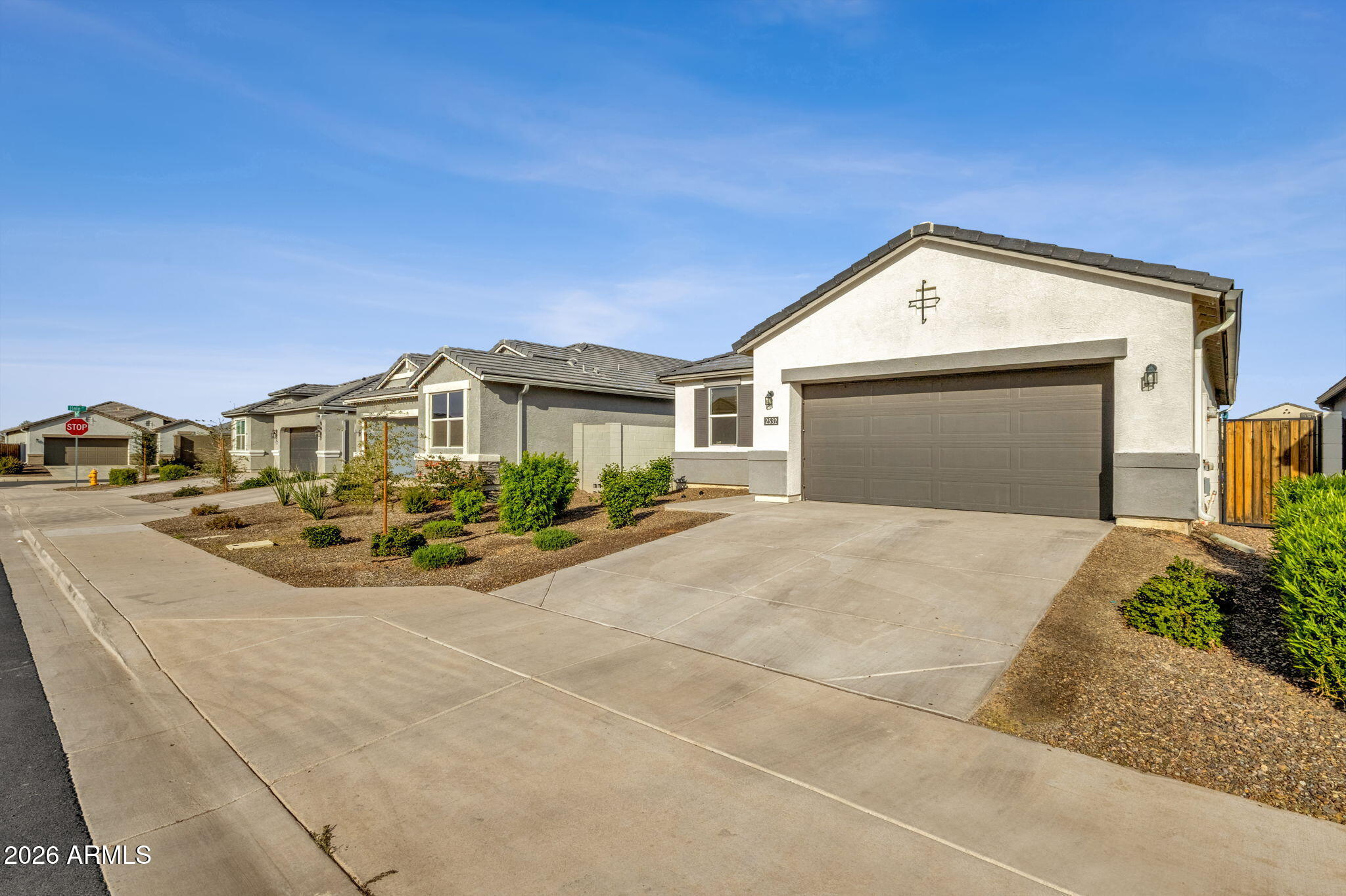 2532 W Shanley Avenue